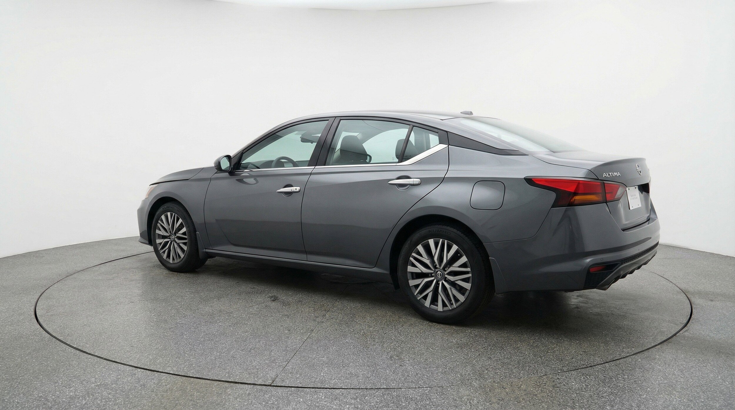 Thumbnail: 2025 Nissan Altima - 6