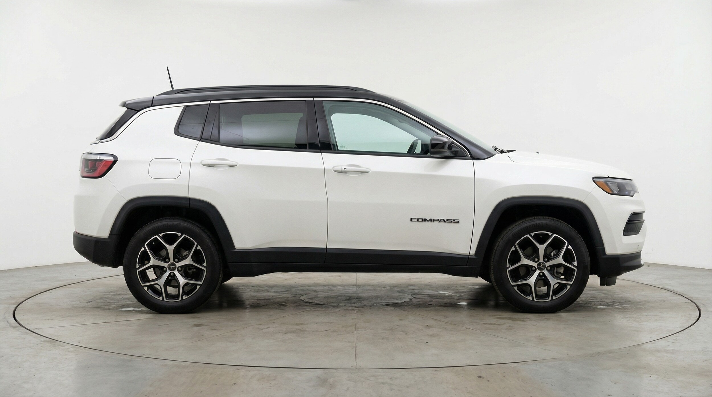 Thumbnail: 2025 Jeep Compass - 8