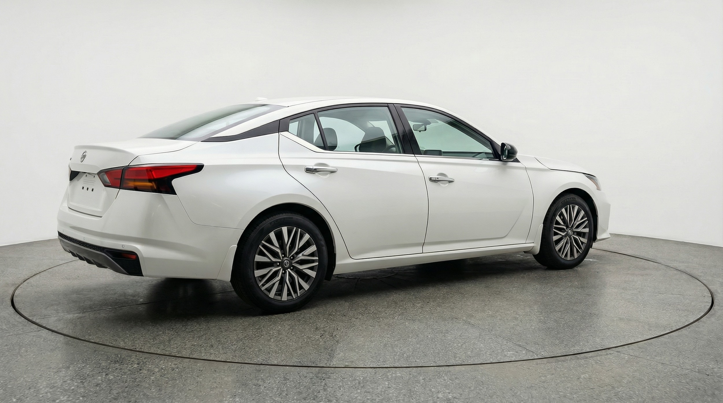 Thumbnail: 2025 Nissan Altima - 7