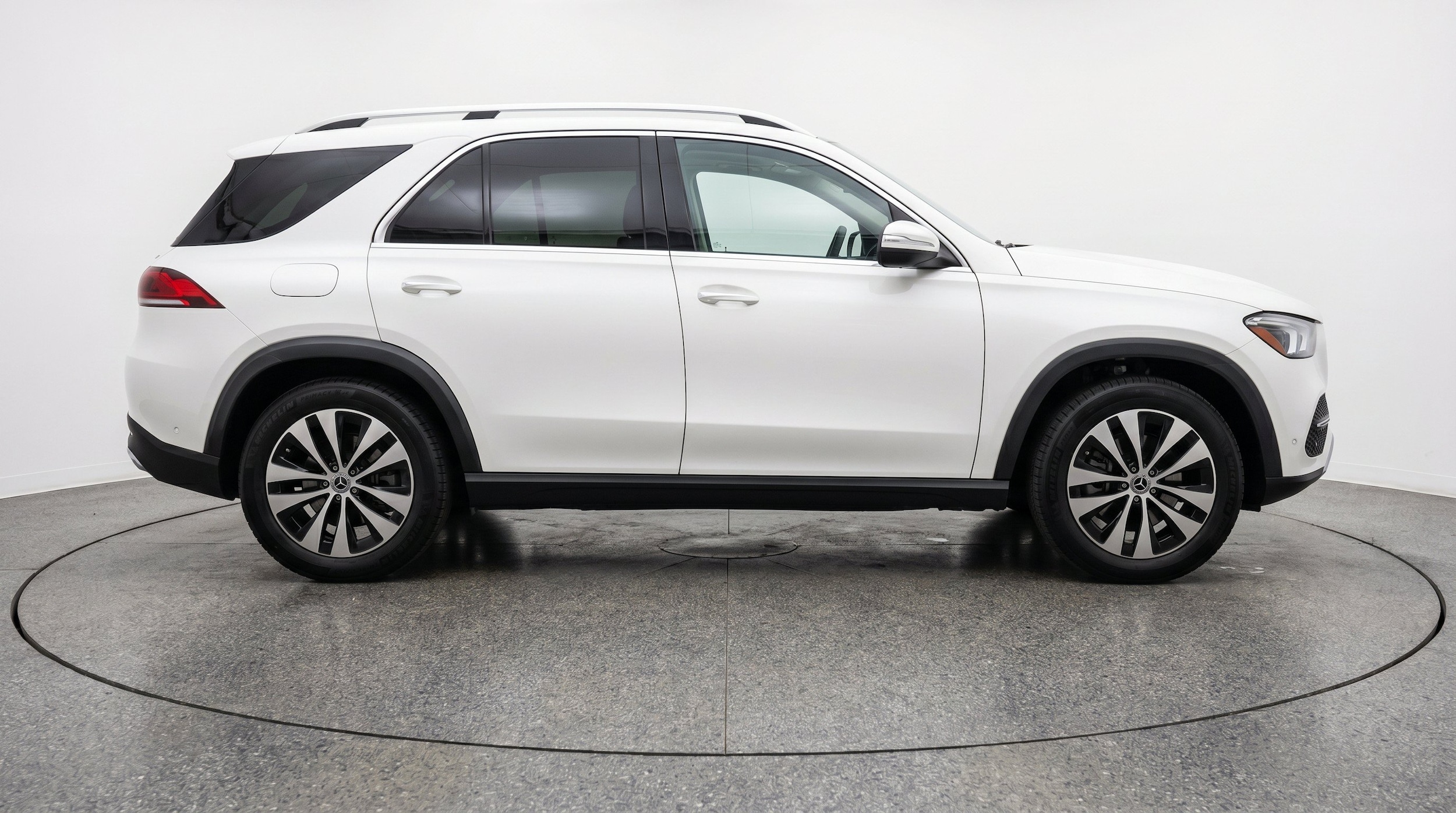 Thumbnail: 2026 Mercedes-Benz GLE - 11