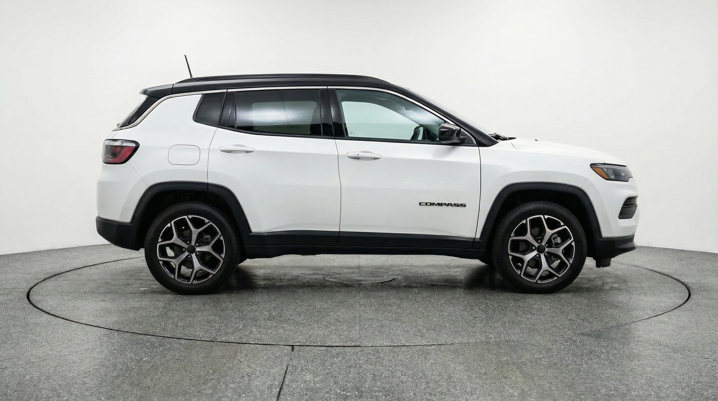 Thumbnail: 2025 Jeep Compass - 8