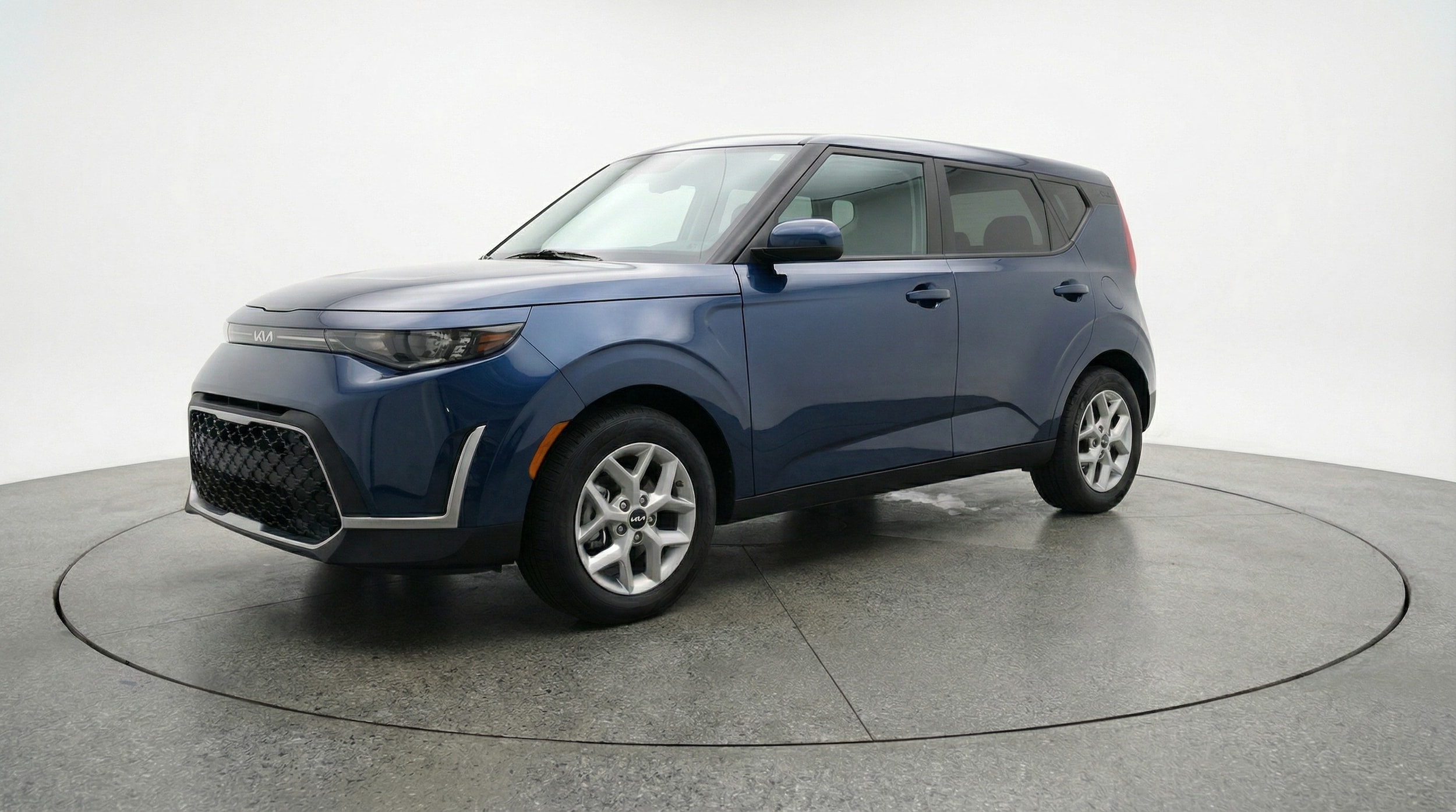 Thumbnail: 2025 Kia Soul - 3