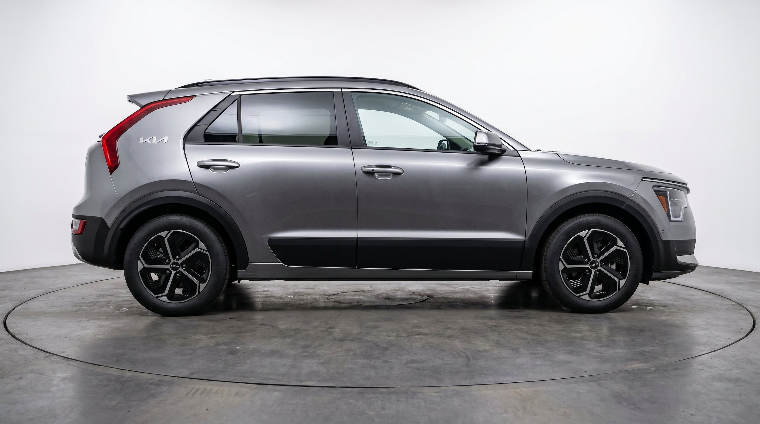 Thumbnail: 2026 Kia Niro - 11