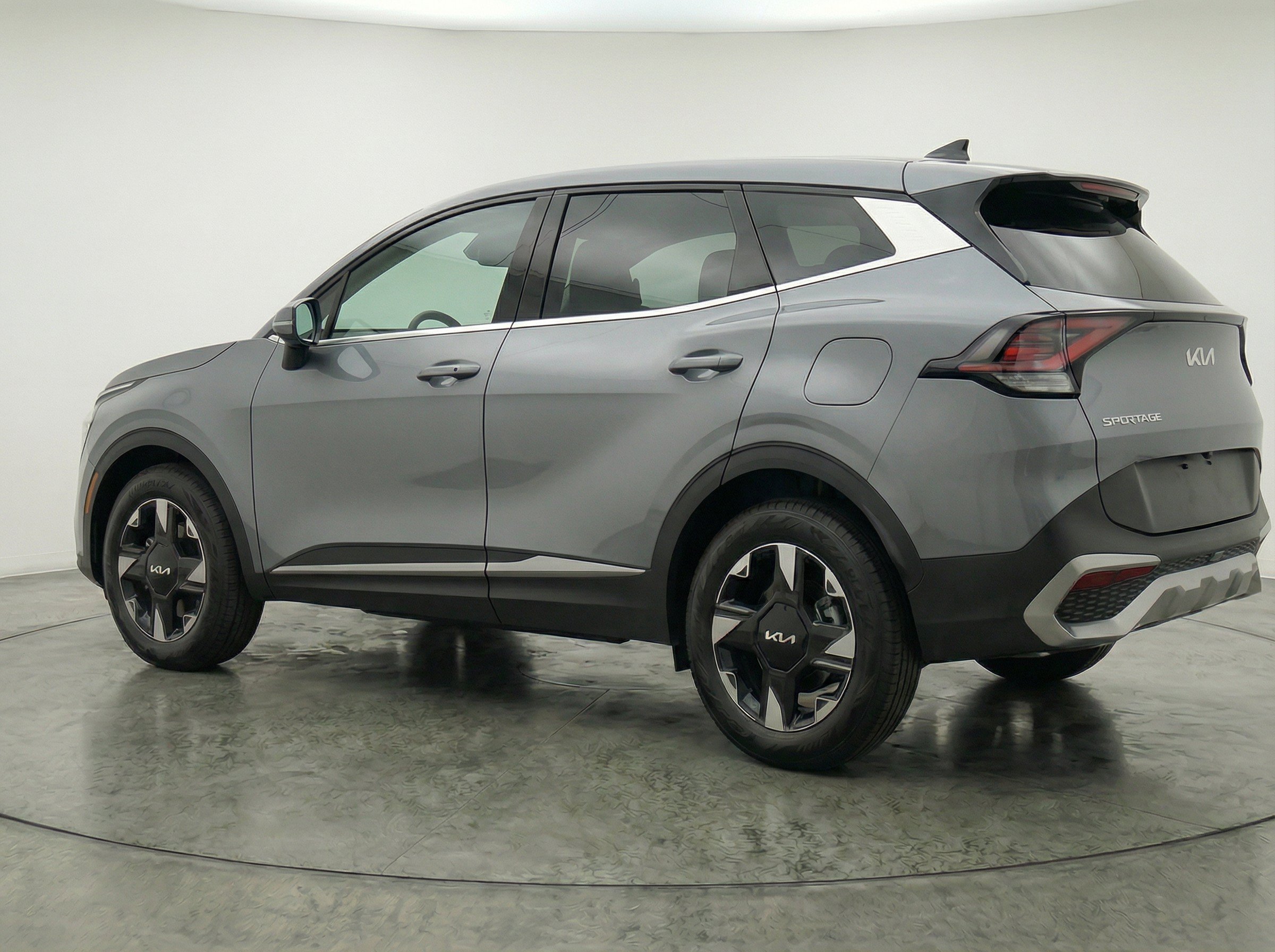 Thumbnail: 2026 Kia Sportage - 6