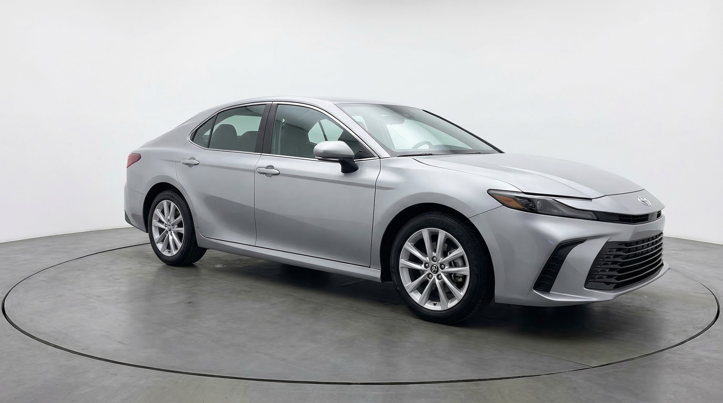 Thumbnail: 2025 Toyota Camry - 1