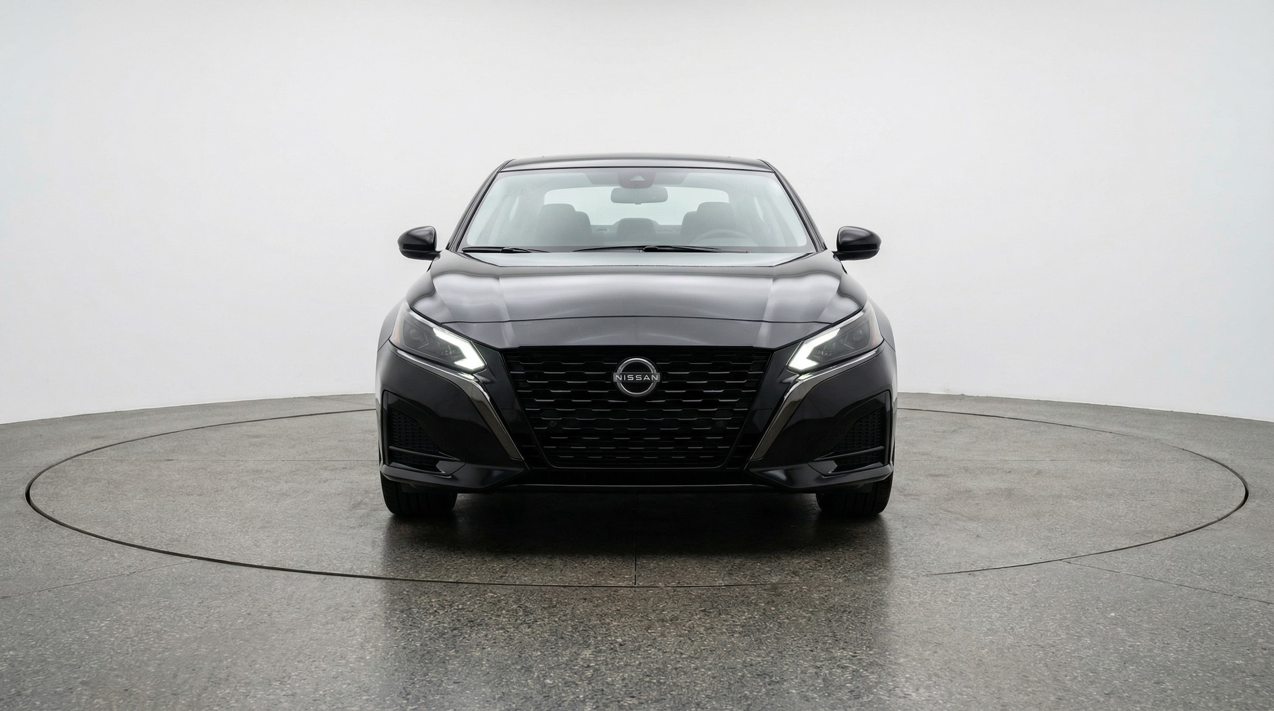 Thumbnail: 2025 Nissan Altima - 2