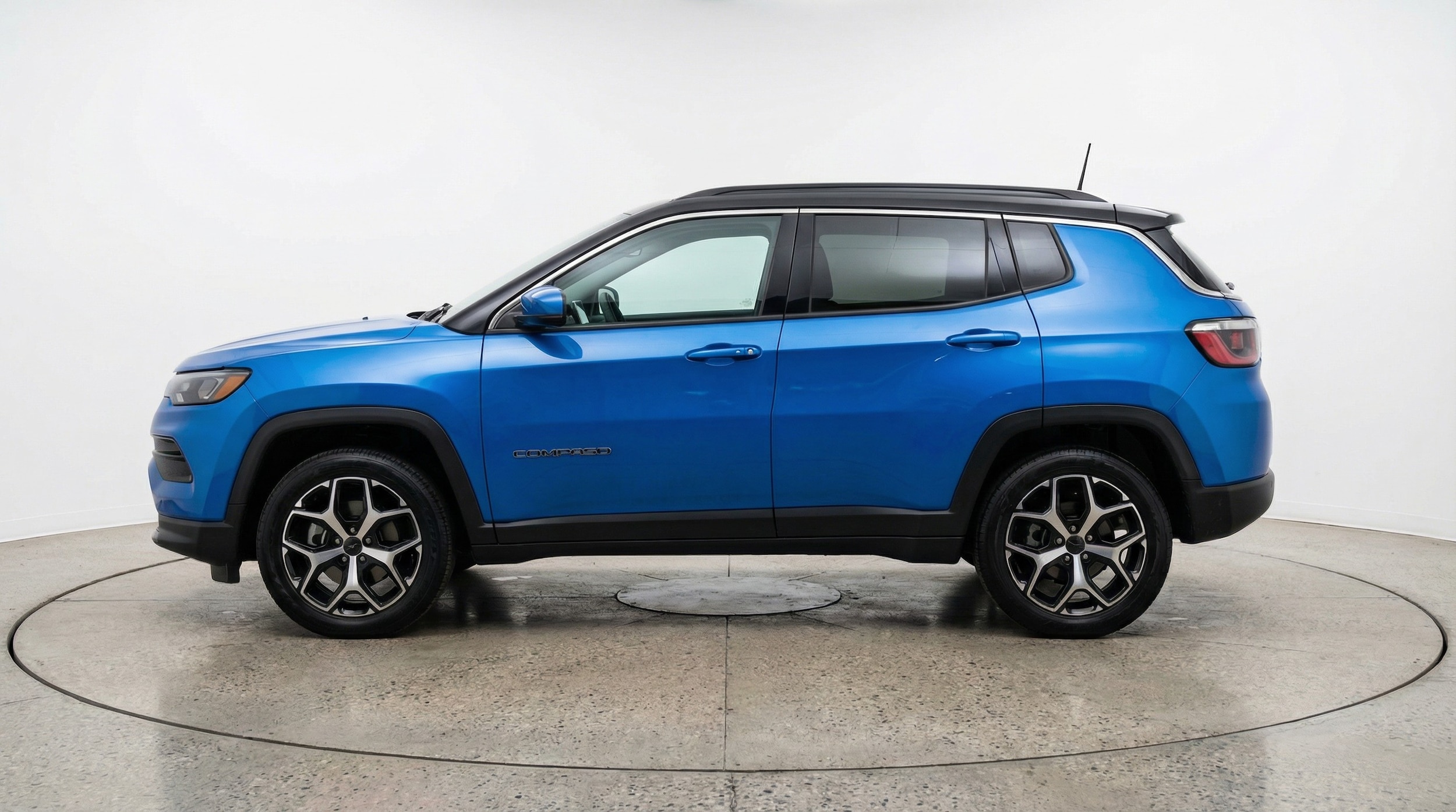 Thumbnail: 2025 Jeep Compass - 4
