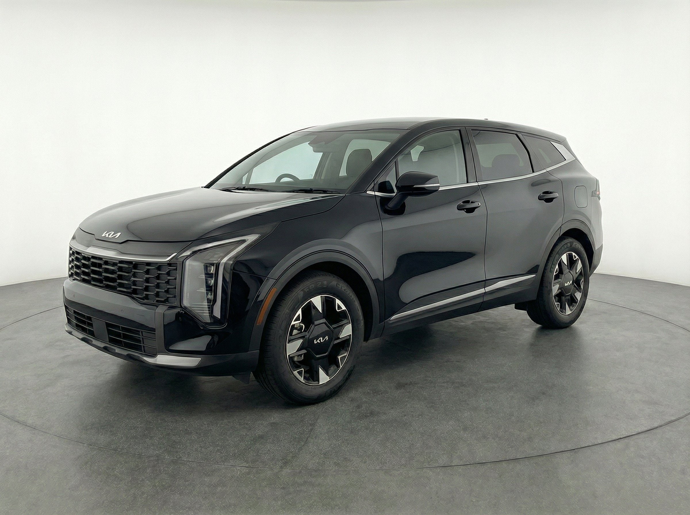 Thumbnail: 2026 Kia Sportage - 3
