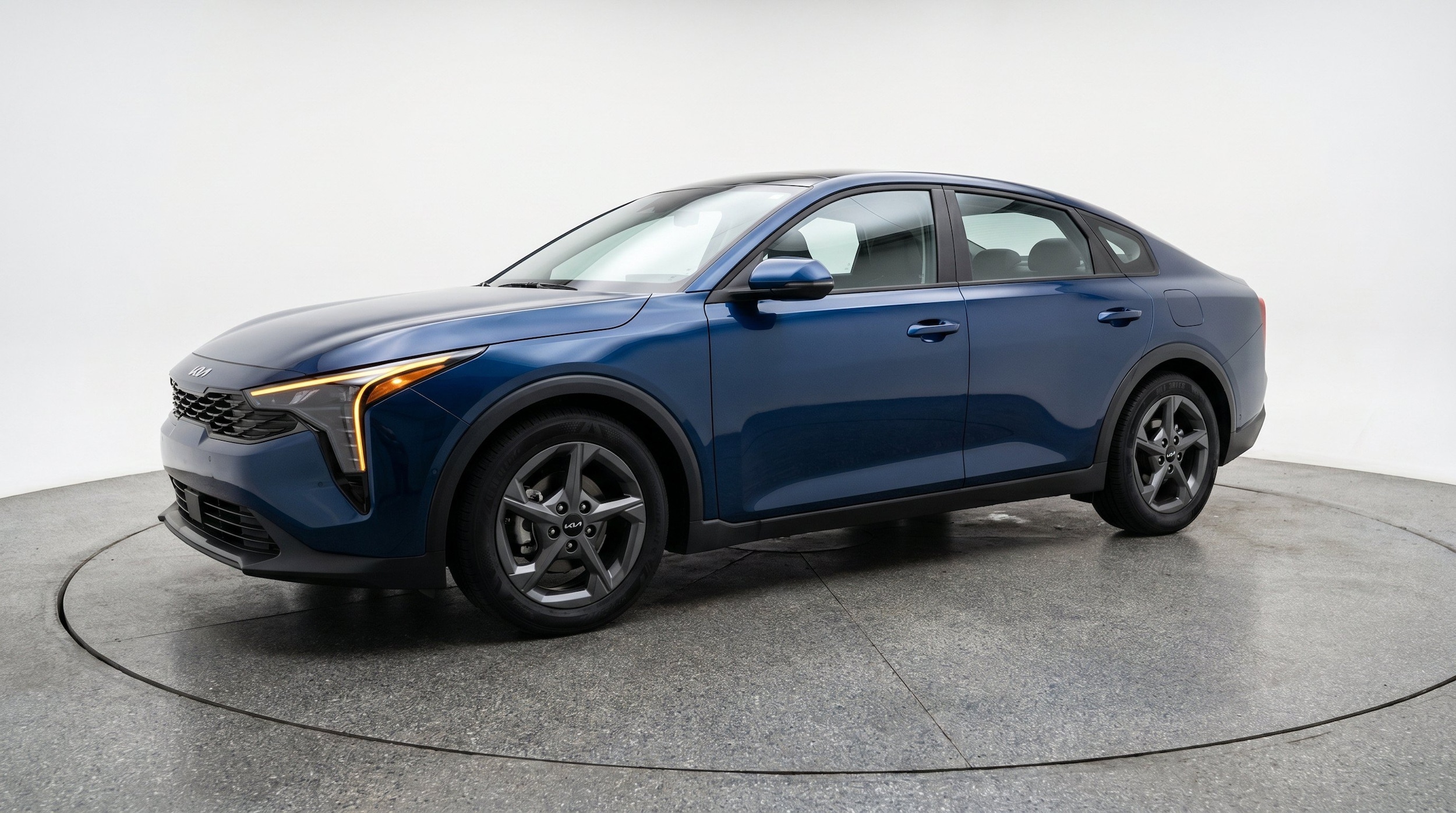 Thumbnail: 2026 Kia K4 - 3