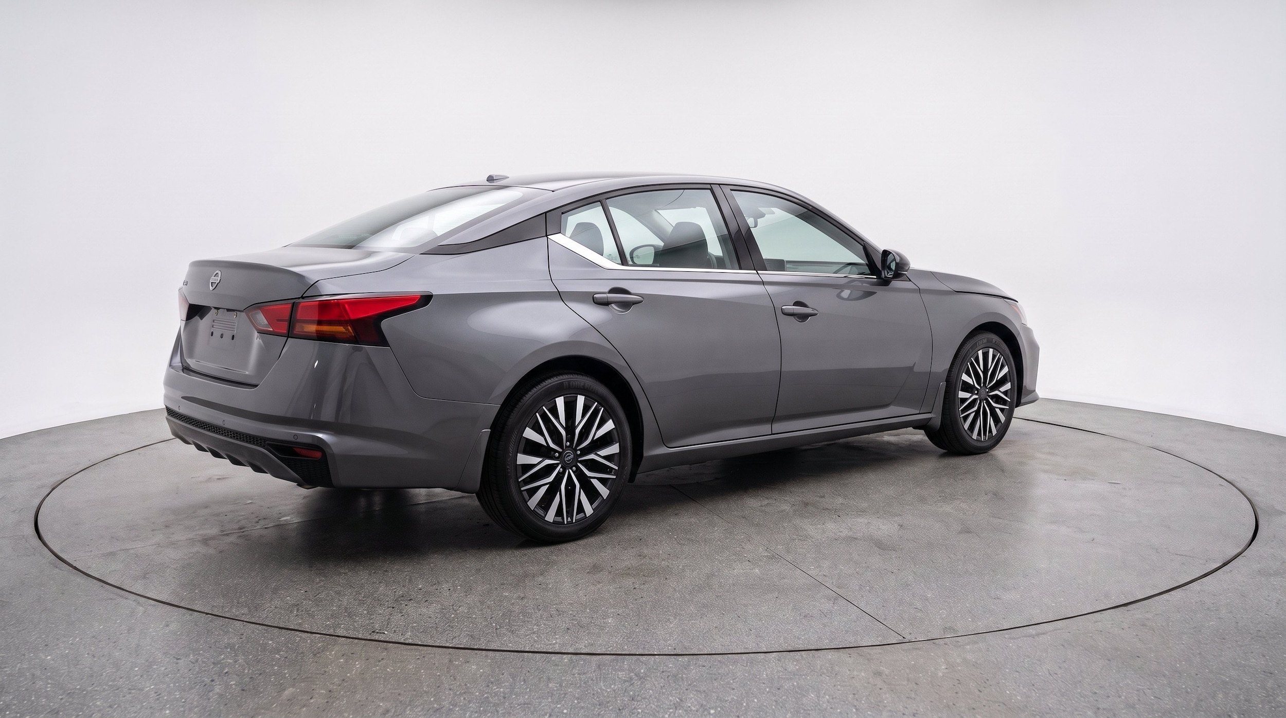 Thumbnail: 2025 Nissan Altima - 9