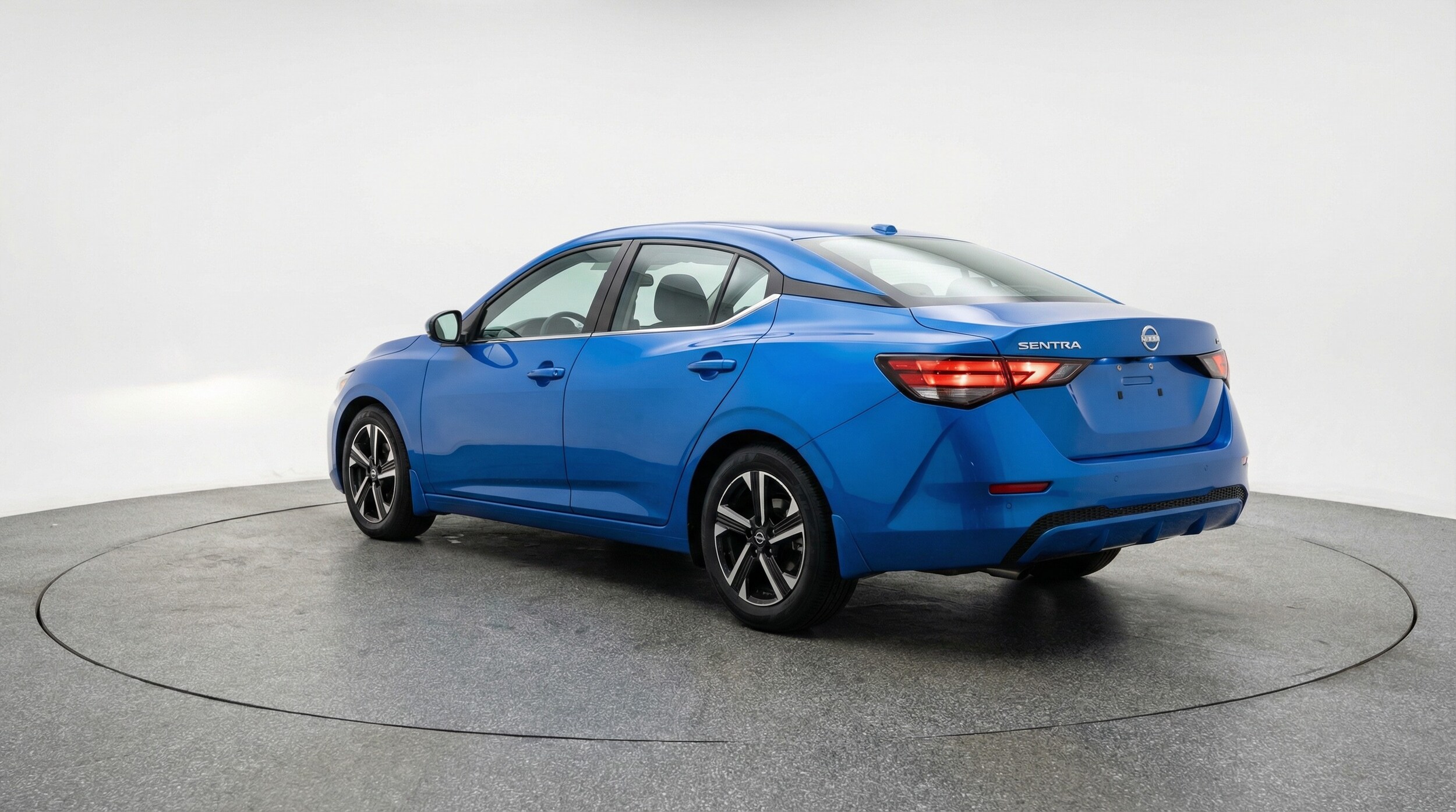 Thumbnail: 2025 Nissan Sentra - 5