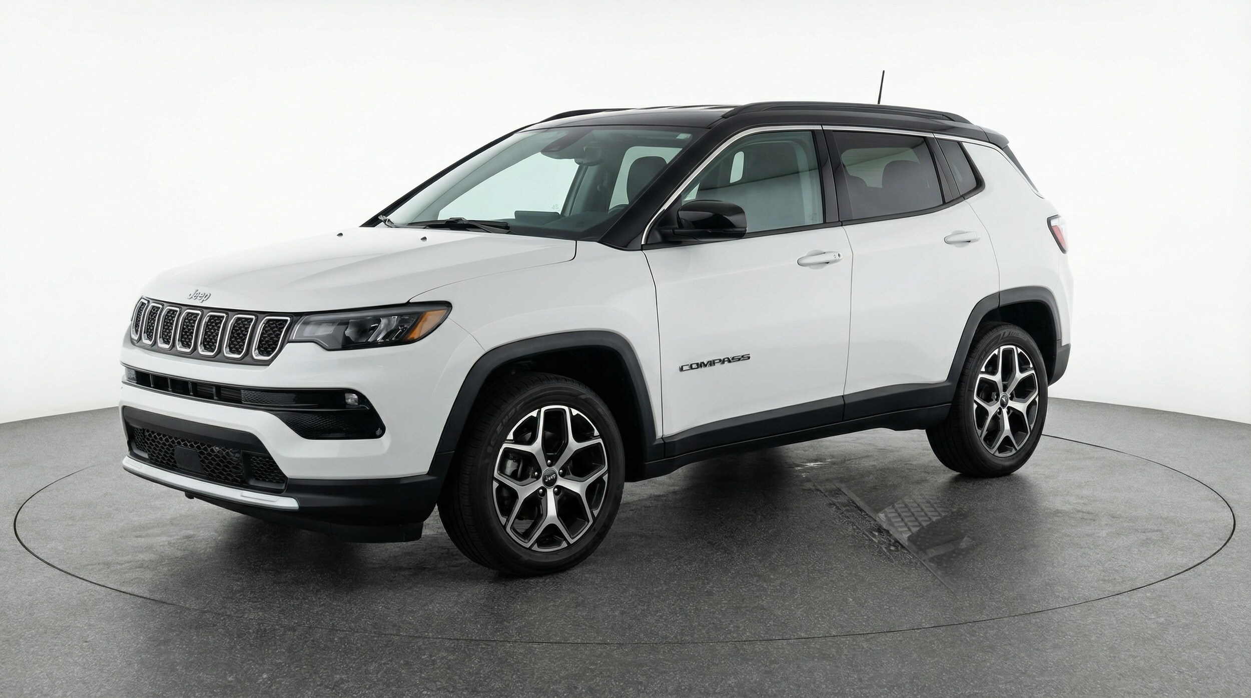 Thumbnail: 2025 Jeep Compass - 3
