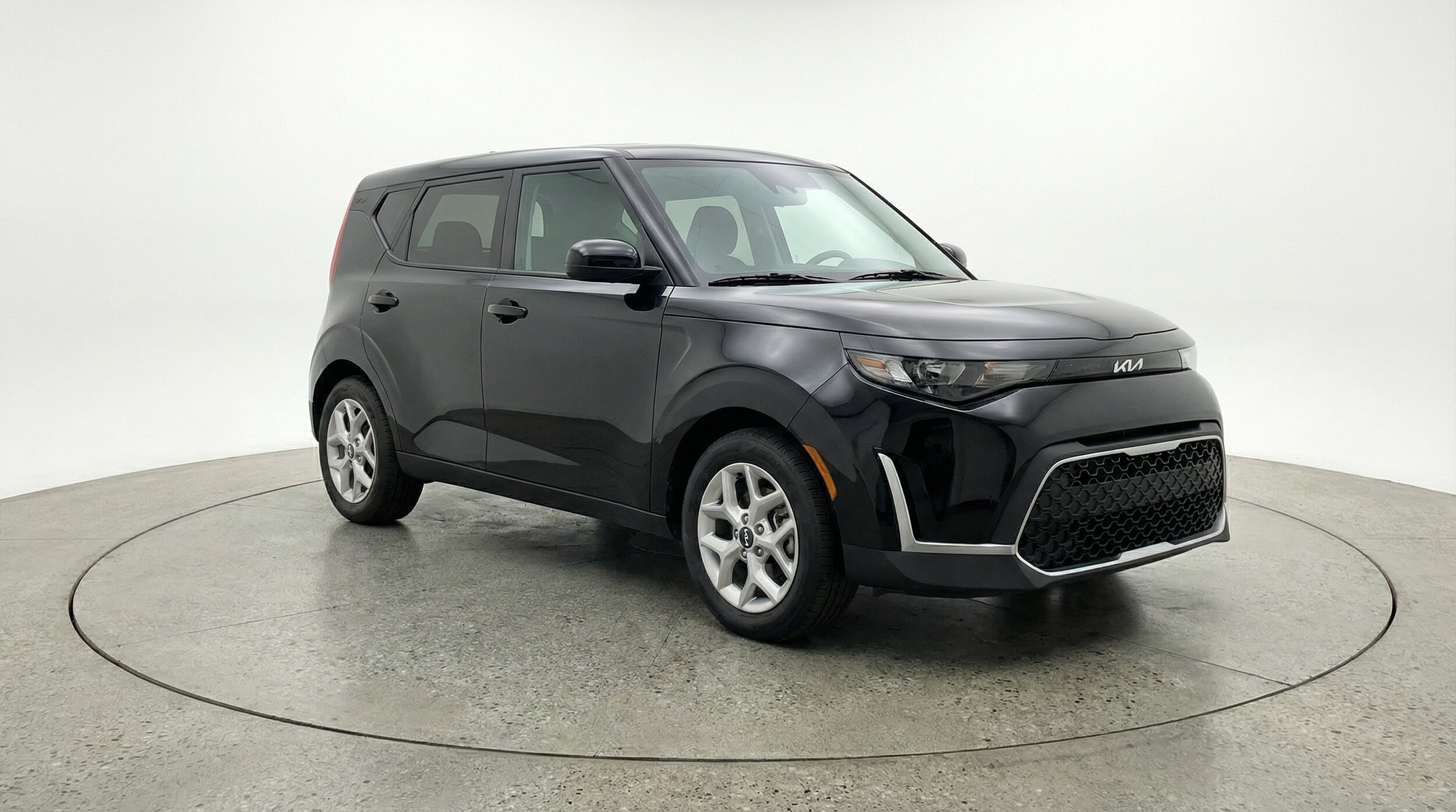 Thumbnail: 2025 Kia Soul - 1