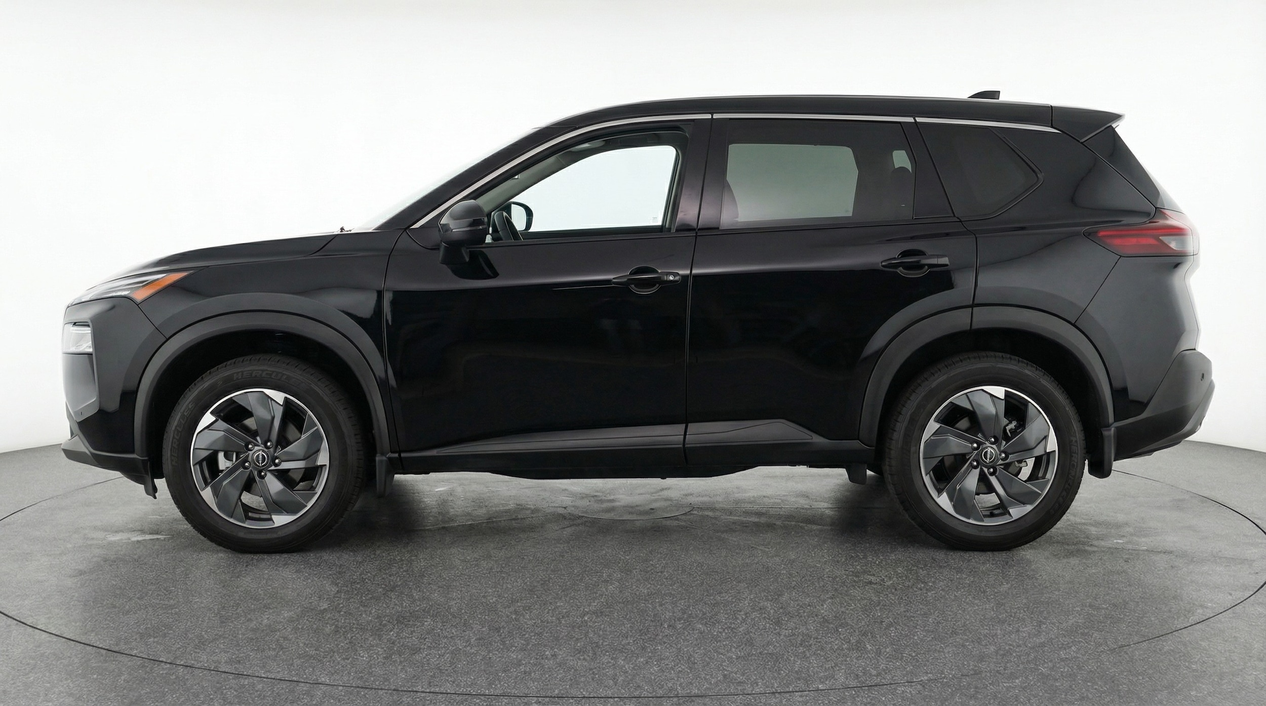 Thumbnail: 2025 Nissan Rogue - 4