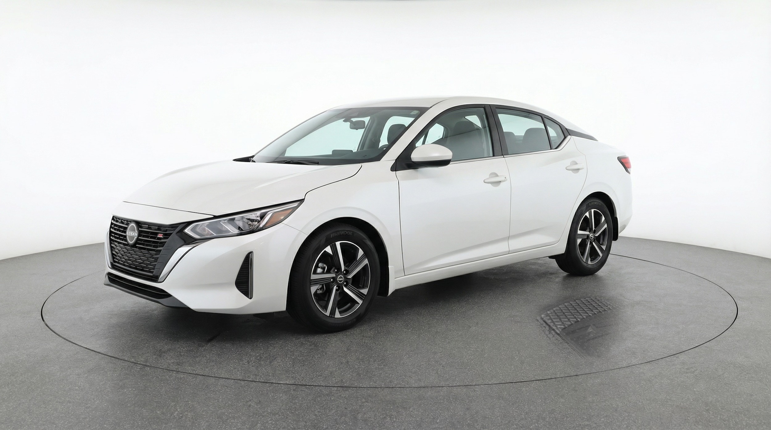 Thumbnail: 2025 Nissan Sentra - 3