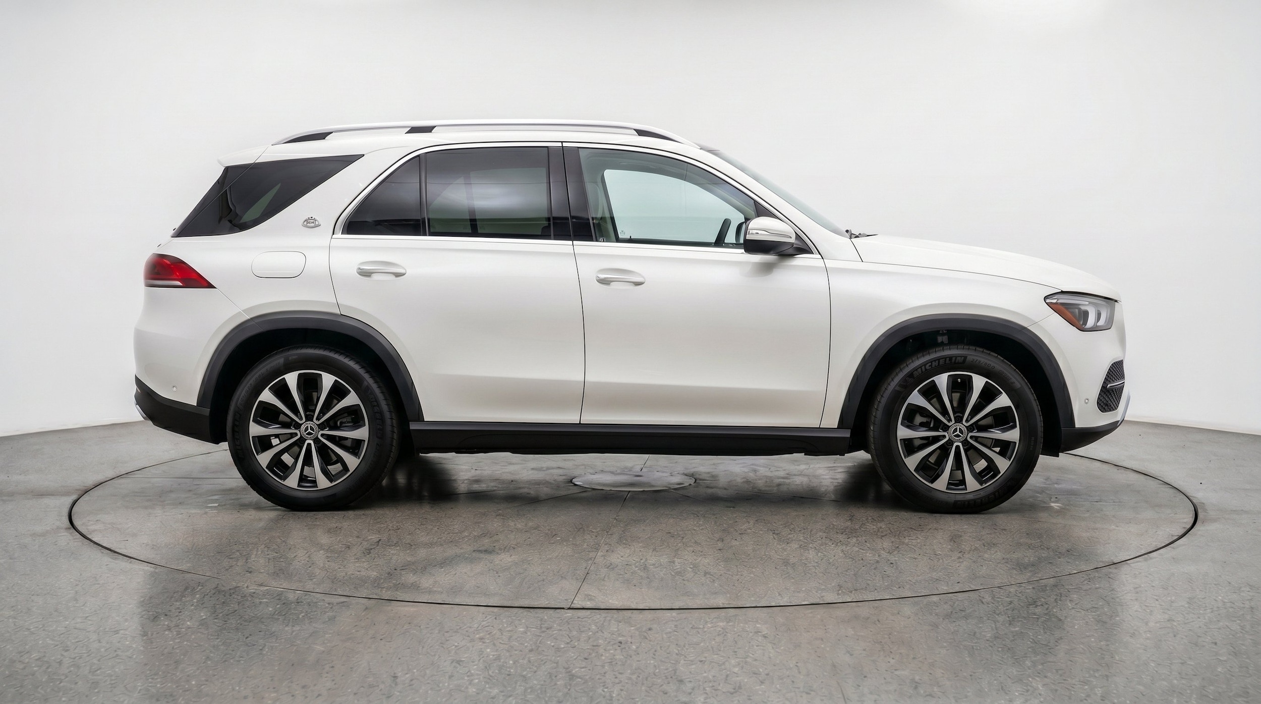 Thumbnail: 2026 Mercedes-Benz GLE - 11