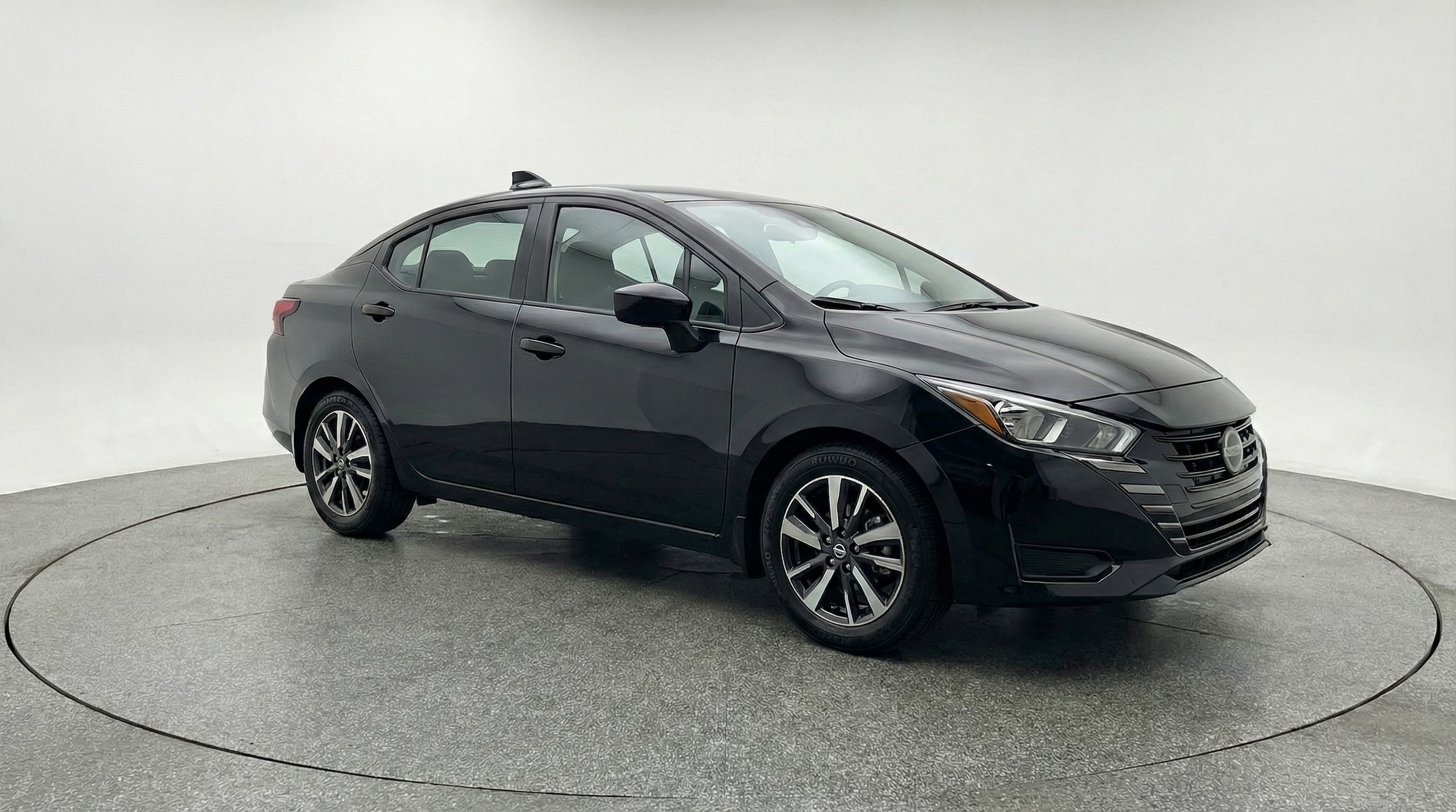 2025 Nissan Versa Sedan