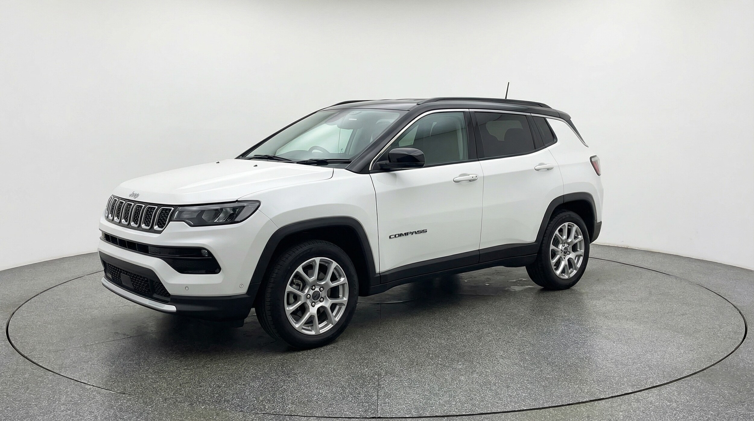 Thumbnail: 2025 Jeep Compass - 3