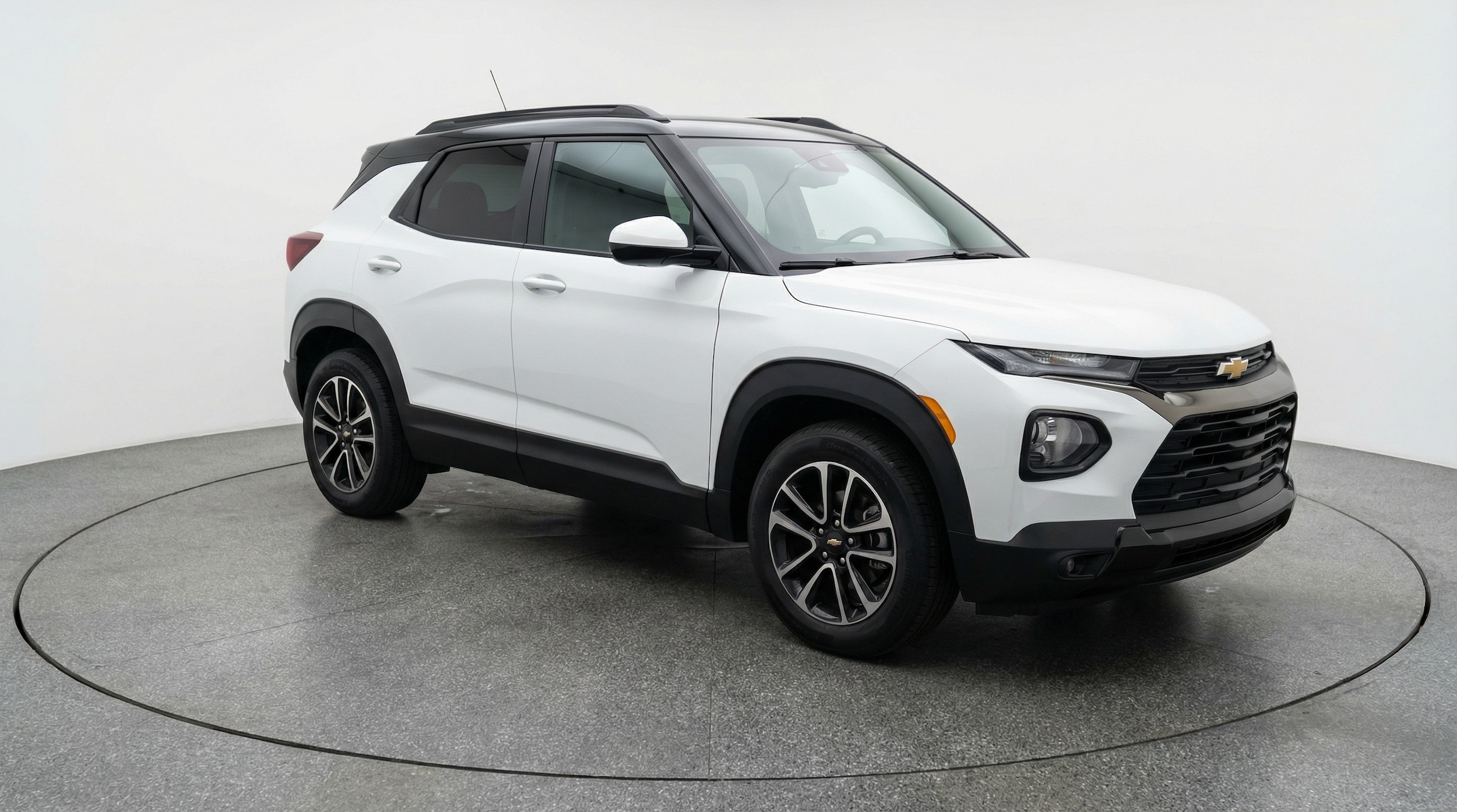 Thumbnail: 2025 Chevrolet TrailBlazer - 1