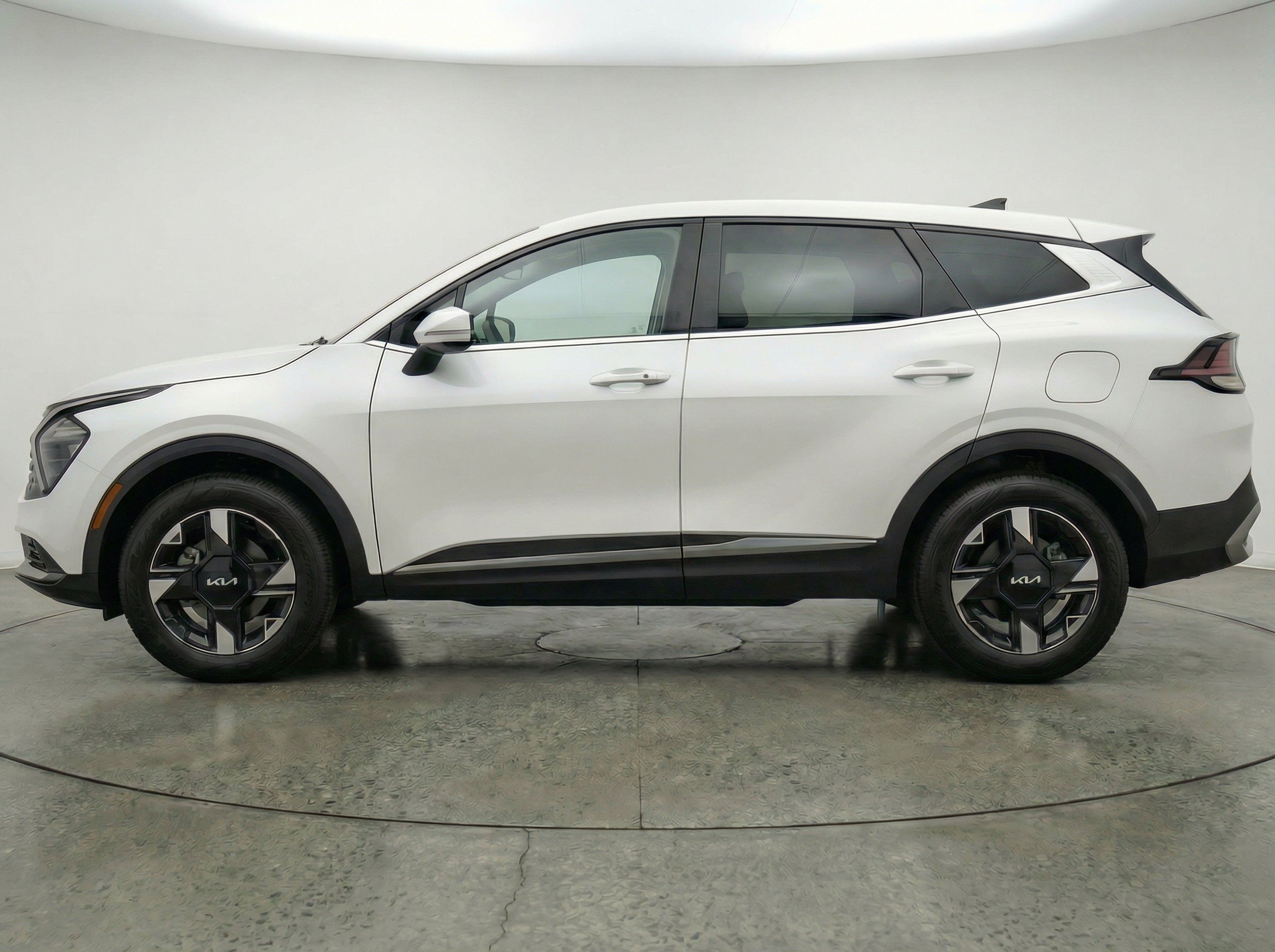 Thumbnail: 2026 Kia Sportage - 5