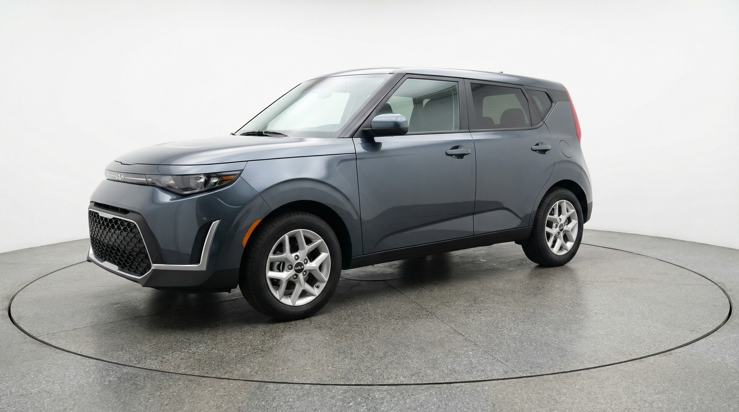 Thumbnail: 2025 Kia Soul - 3