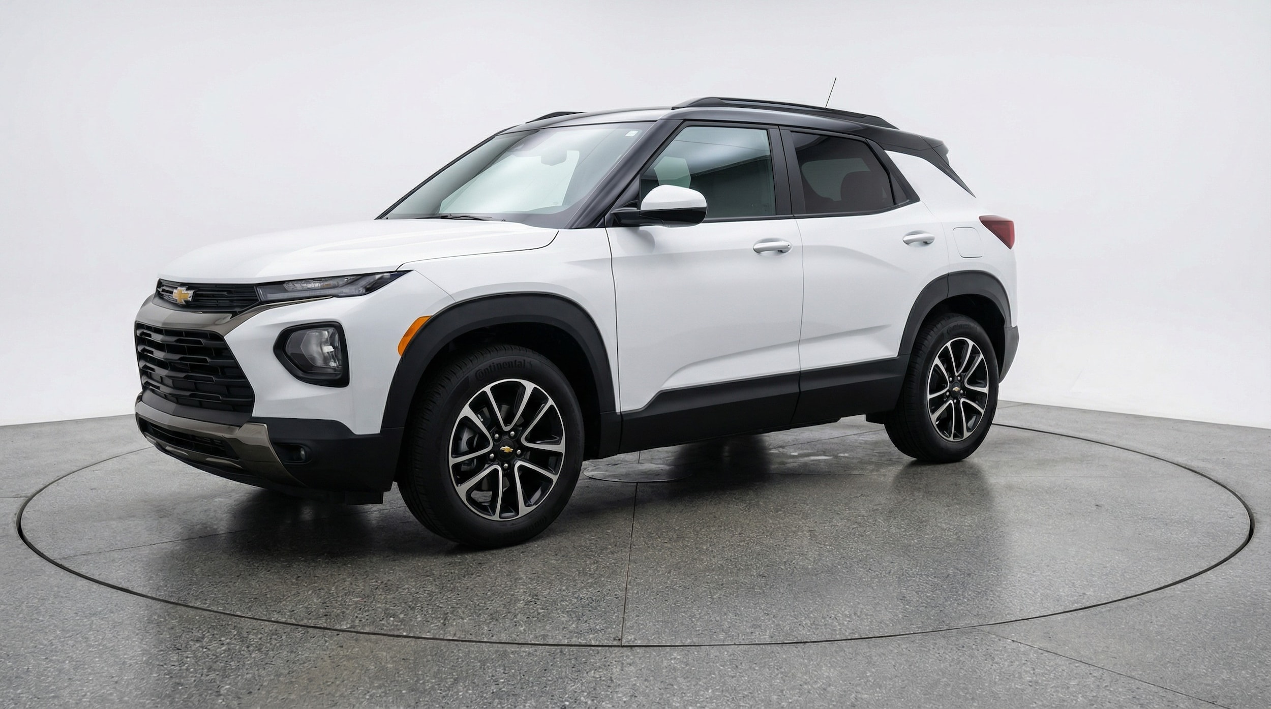 Thumbnail: 2025 Chevrolet TrailBlazer - 3