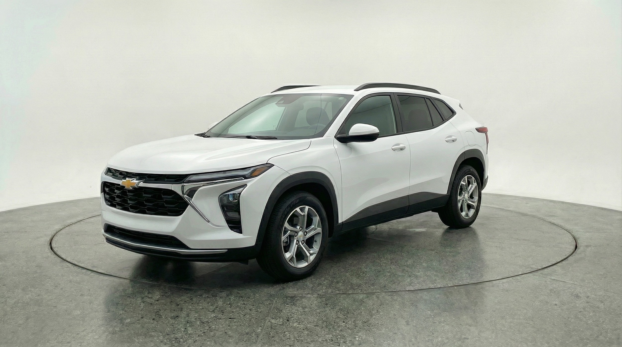 Thumbnail: 2025 Chevrolet Trax - 3