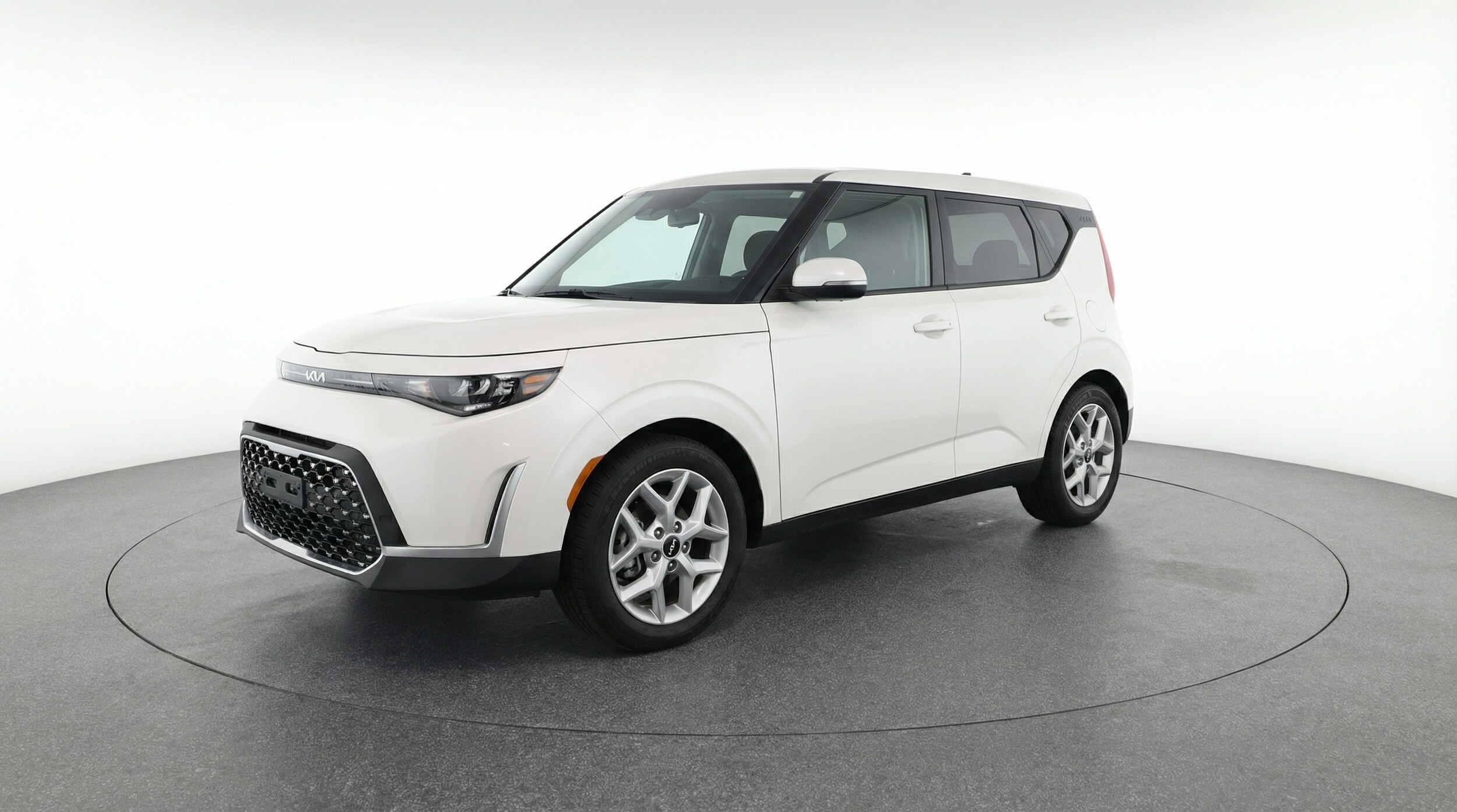 Thumbnail: 2025 Kia Soul - 3