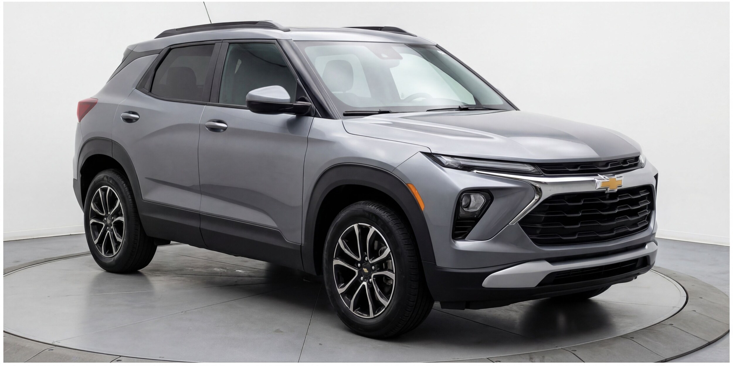 Thumbnail: 2025 Chevrolet TrailBlazer - 1