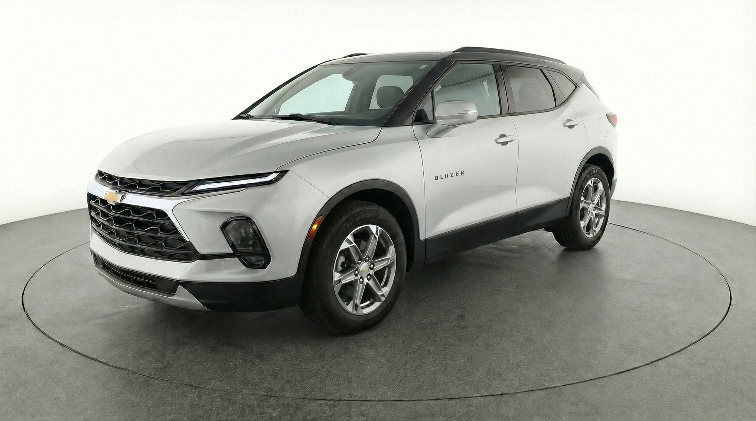 Thumbnail: 2025 Chevrolet Blazer - 3
