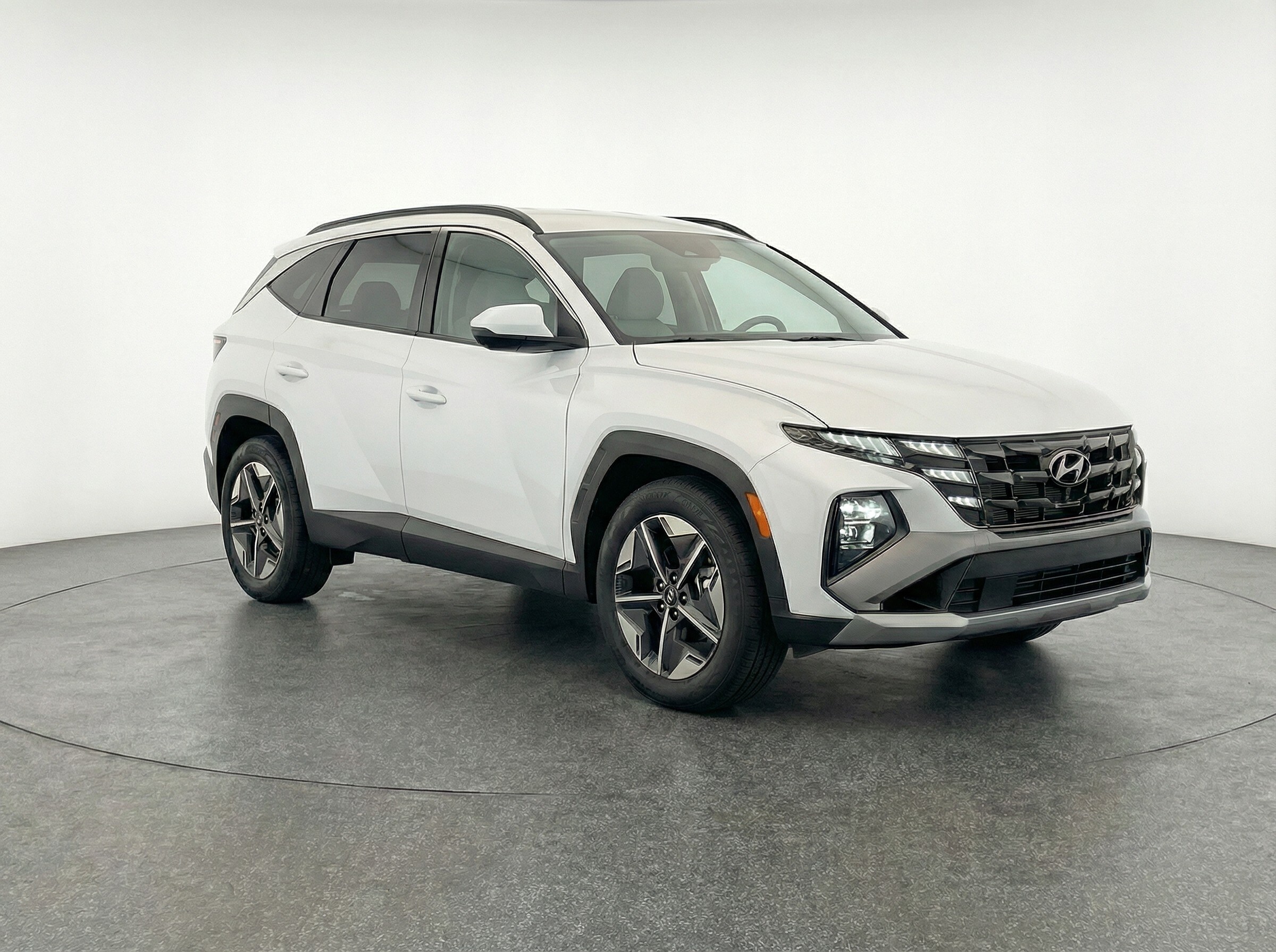 Thumbnail: 2025 Hyundai Tucson - 1