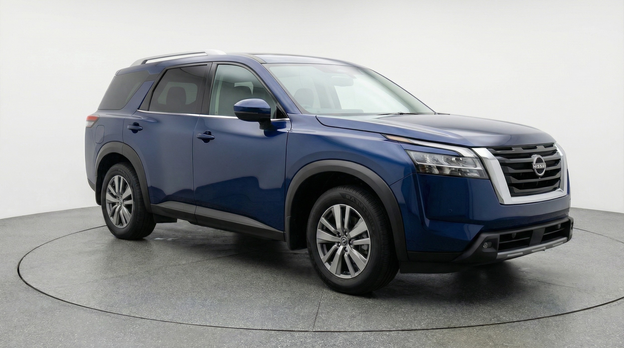 Thumbnail: 2025 Nissan Pathfinder - 1