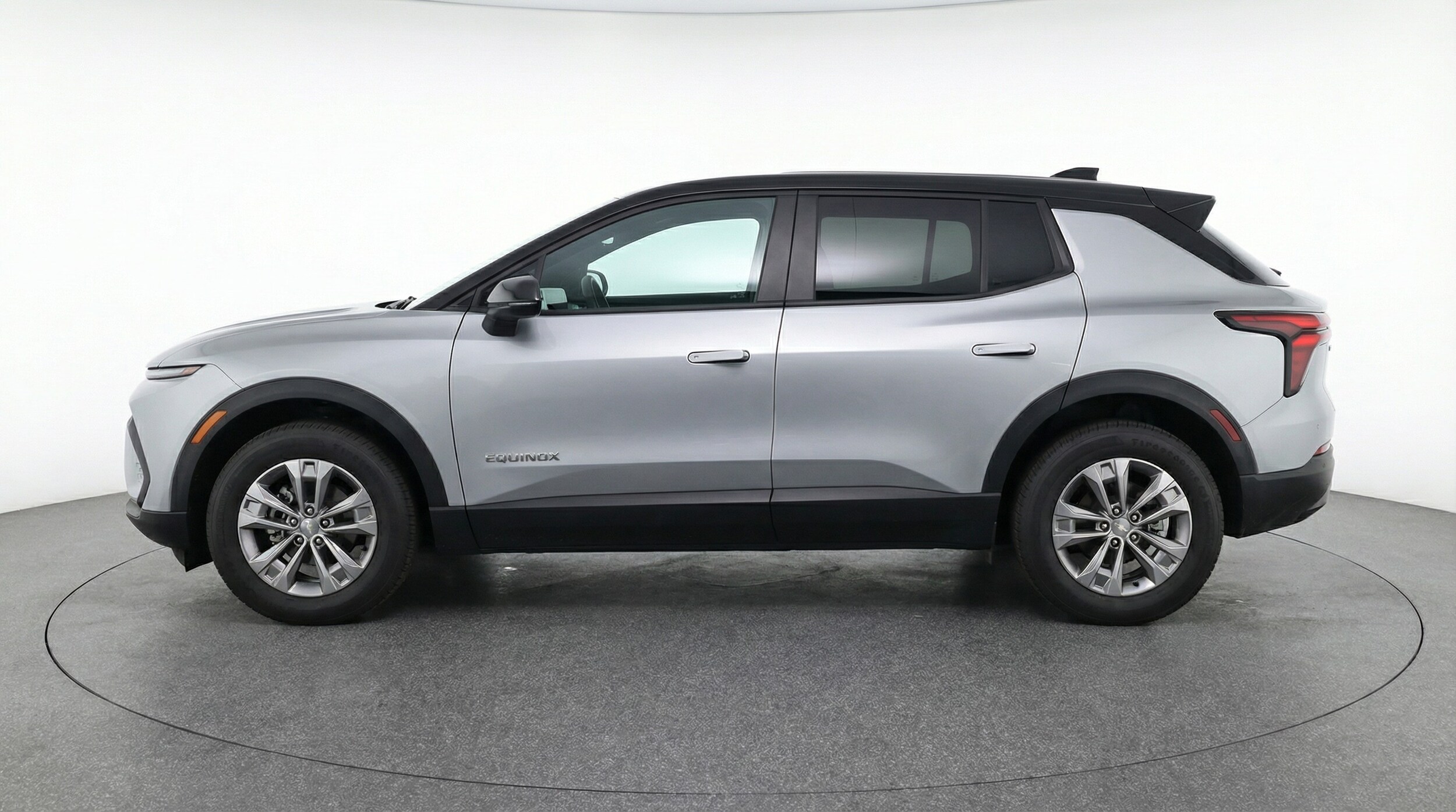 Thumbnail: 2025 Chevrolet Equinox - 4