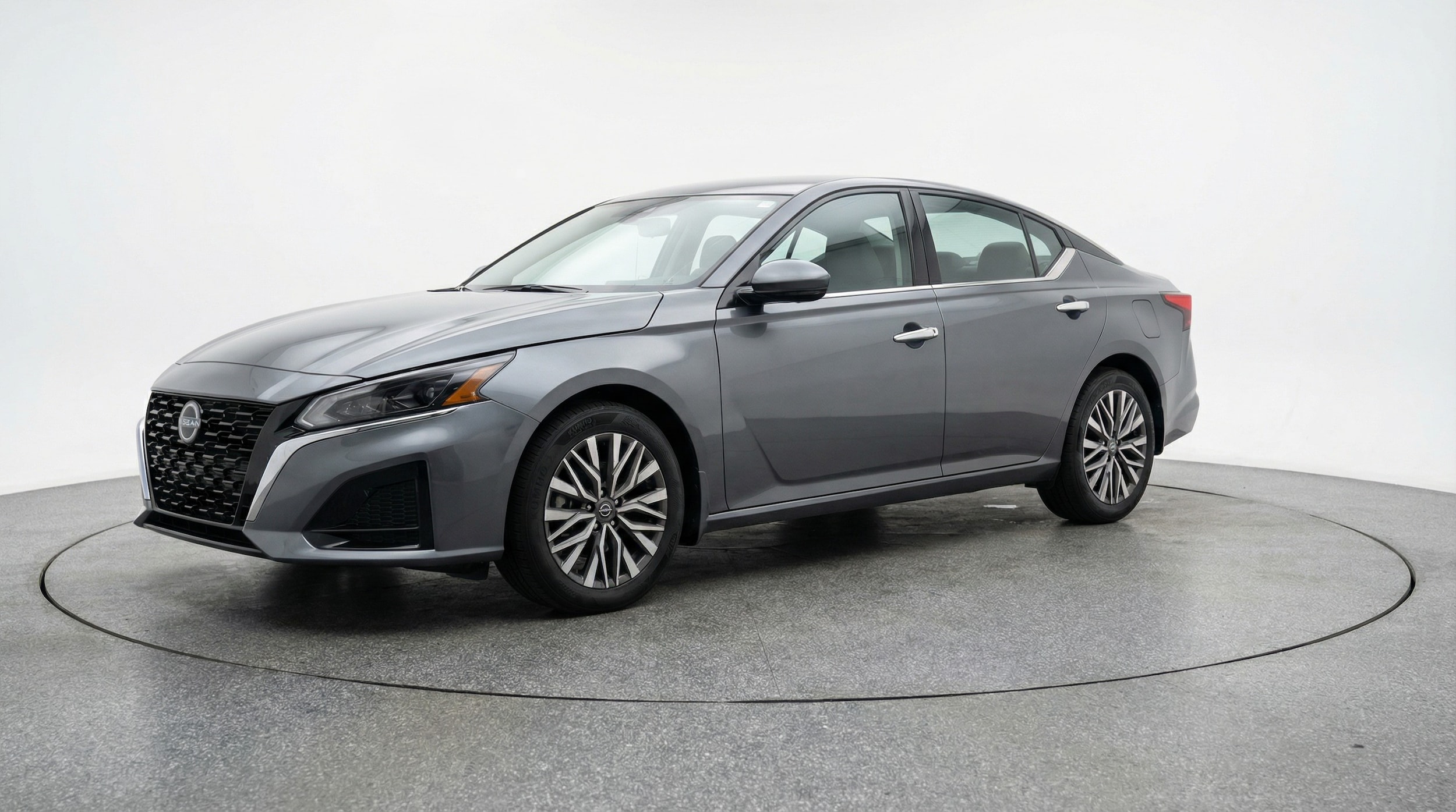 Thumbnail: 2025 Nissan Altima - 3