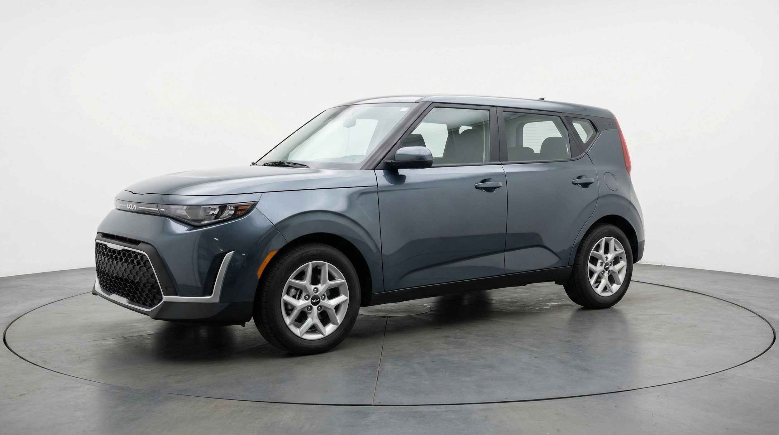 Thumbnail: 2025 Kia Soul - 3