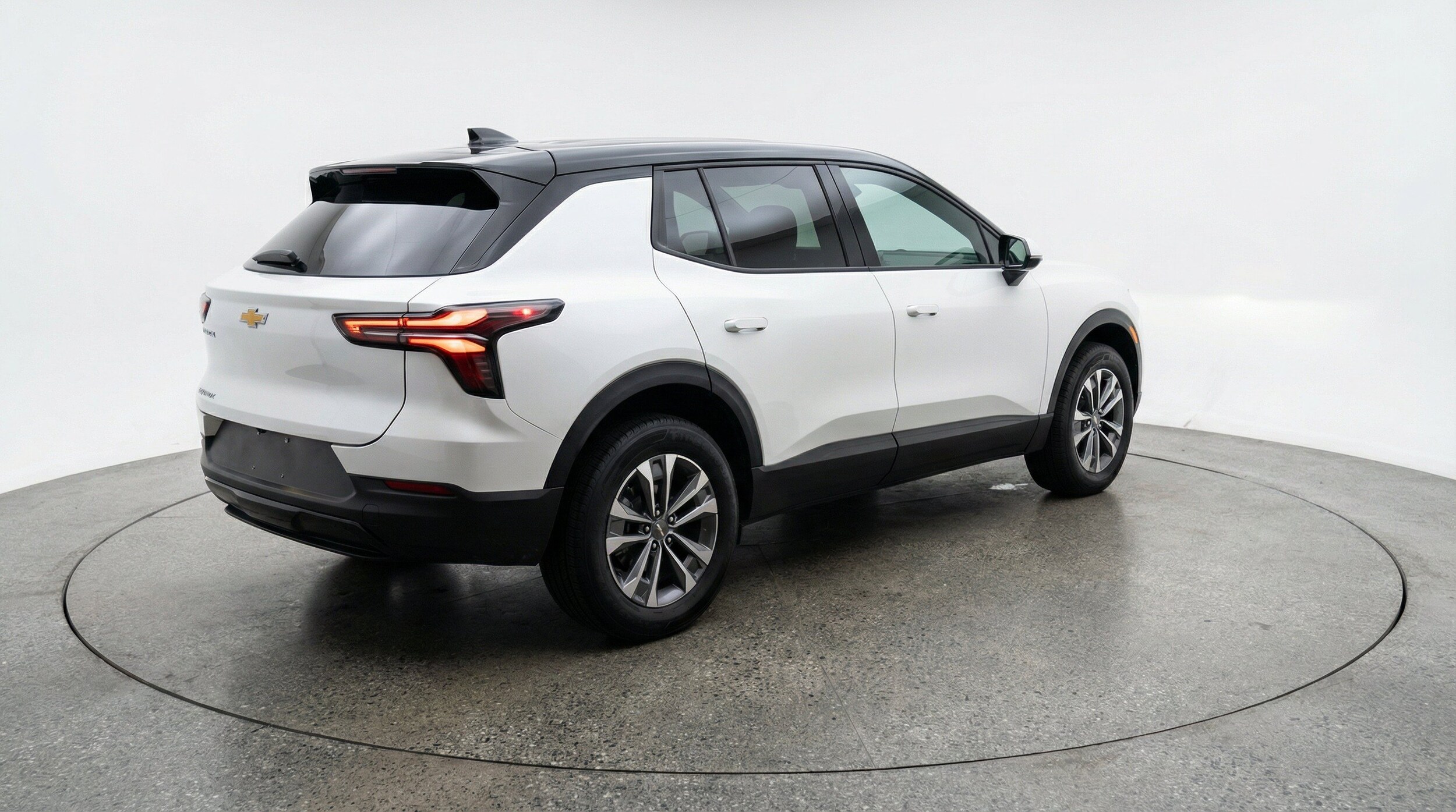 Thumbnail: 2025 Chevrolet Equinox - 9