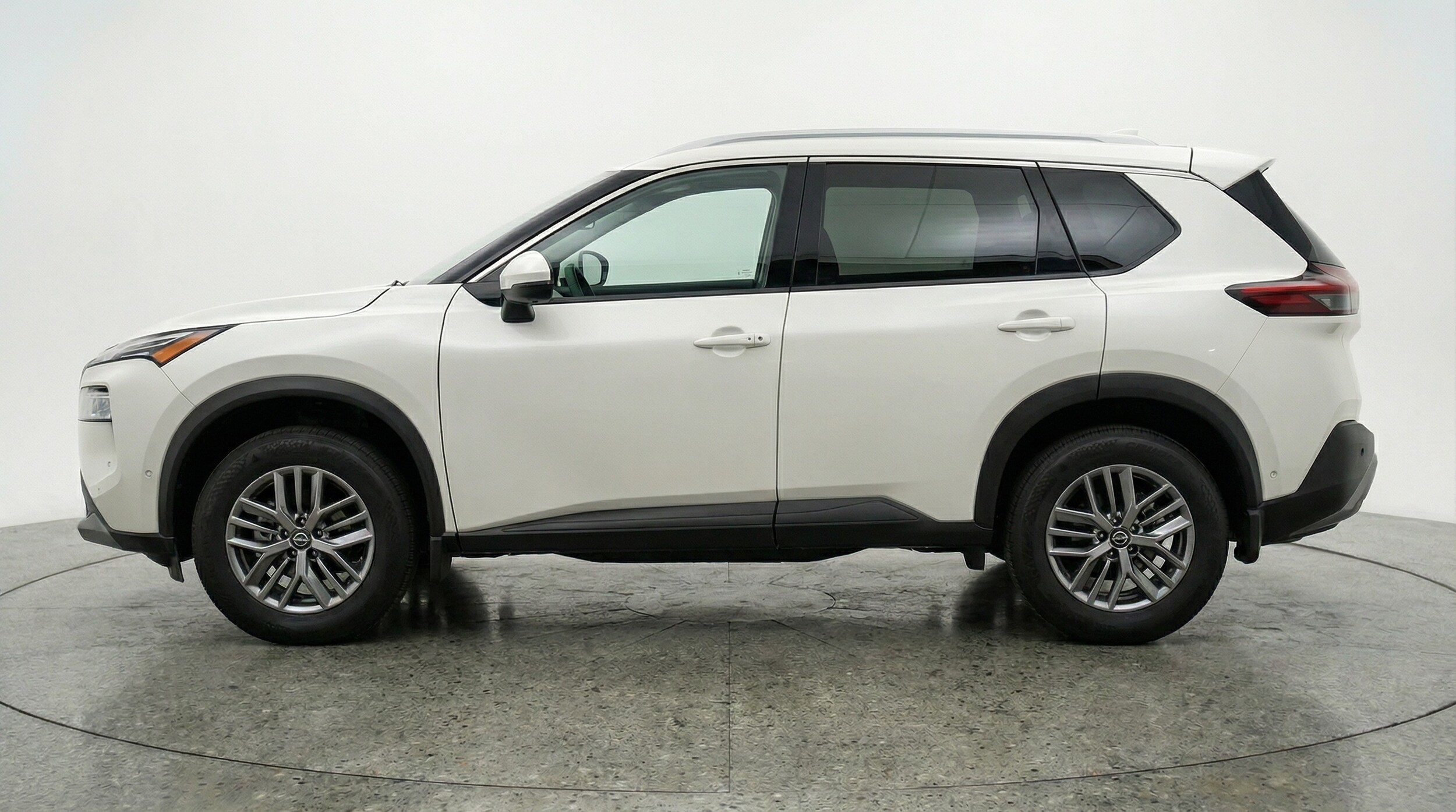 Thumbnail: 2026 Nissan Rogue - 4