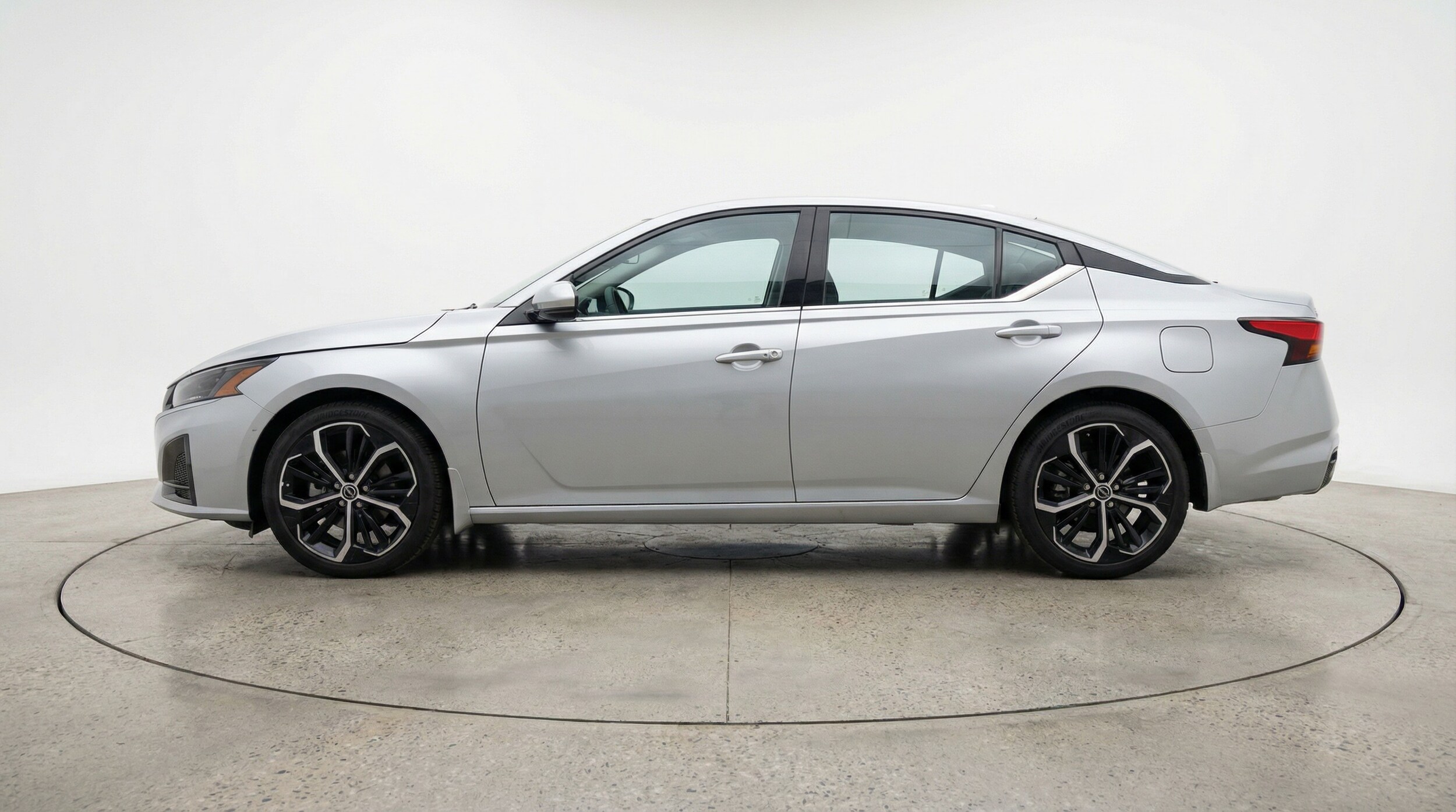 Thumbnail: 2025 Nissan Altima - 4