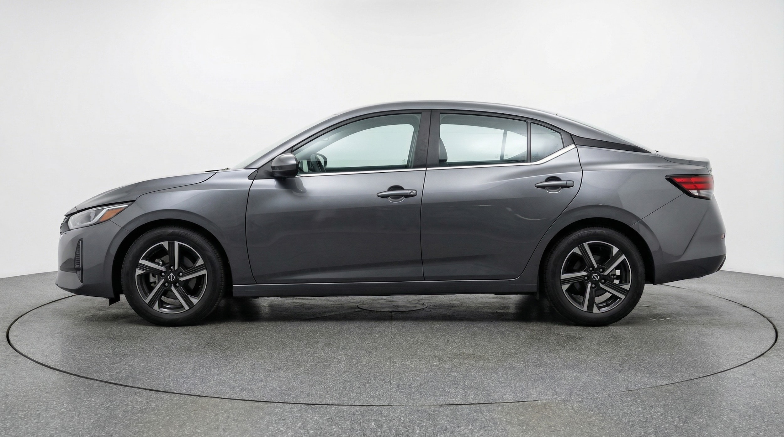 Thumbnail: 2025 Nissan Sentra - 4
