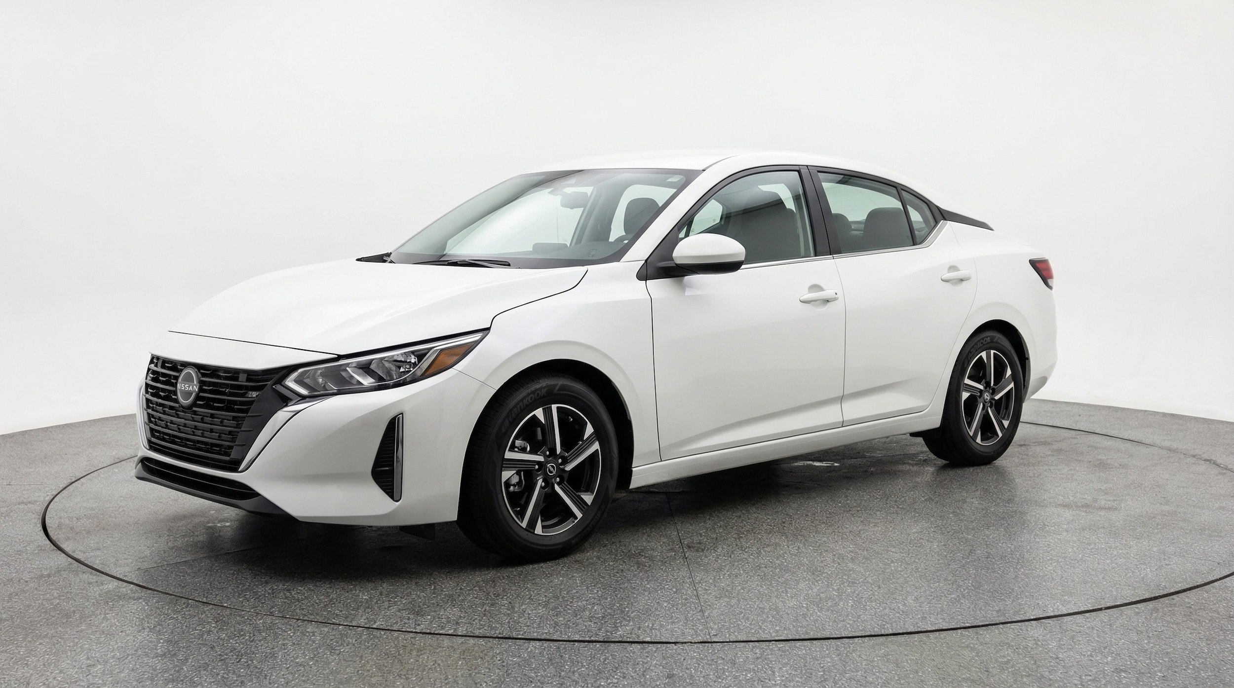 Thumbnail: 2025 Nissan Sentra - 3