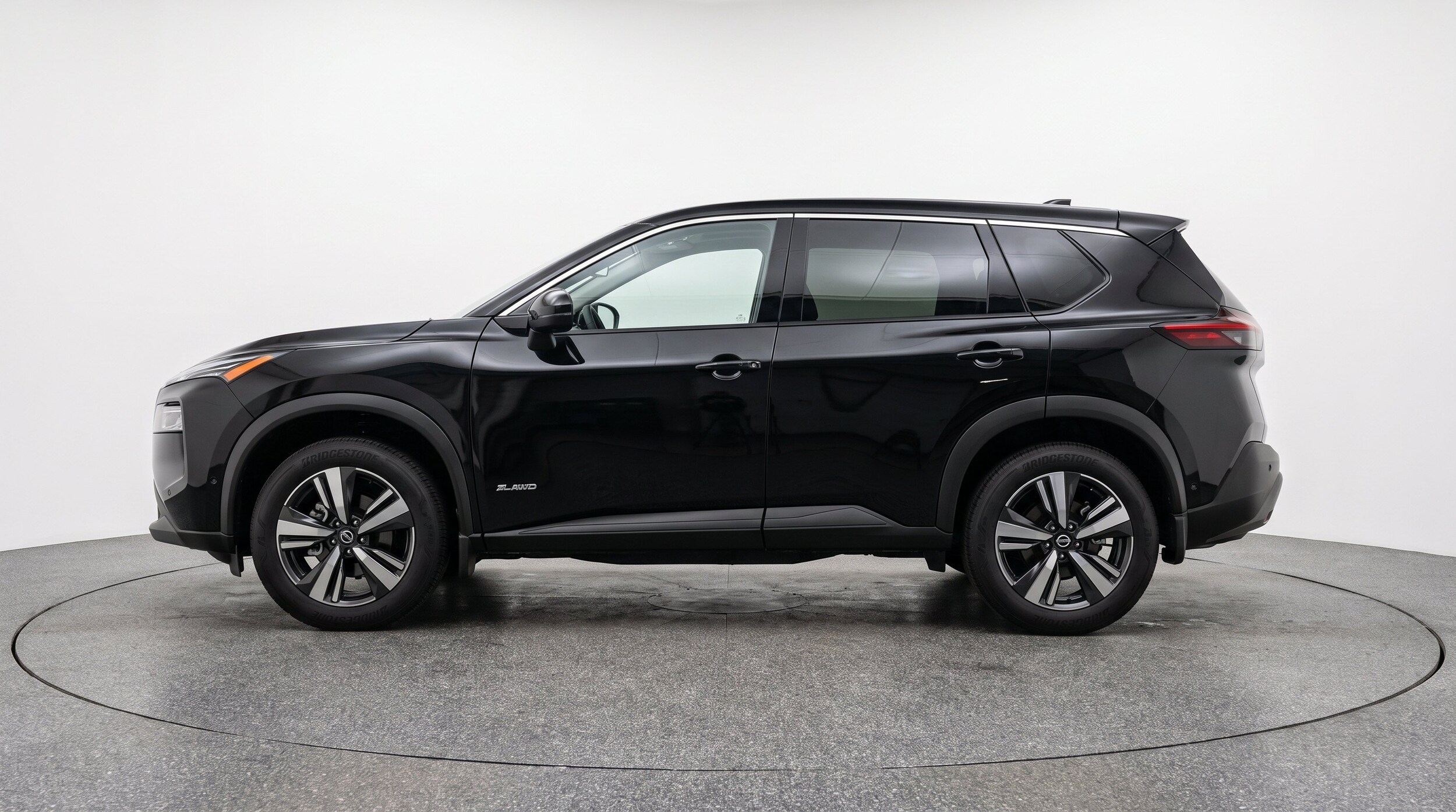 Thumbnail: 2026 Nissan Rogue - 5