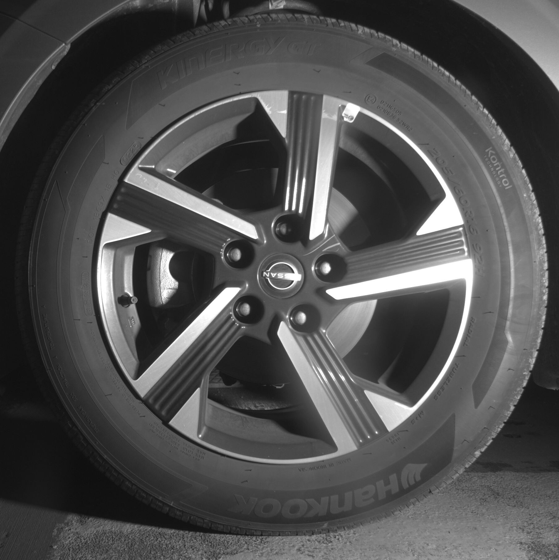 Thumbnail: 2025 Nissan Sentra - 9