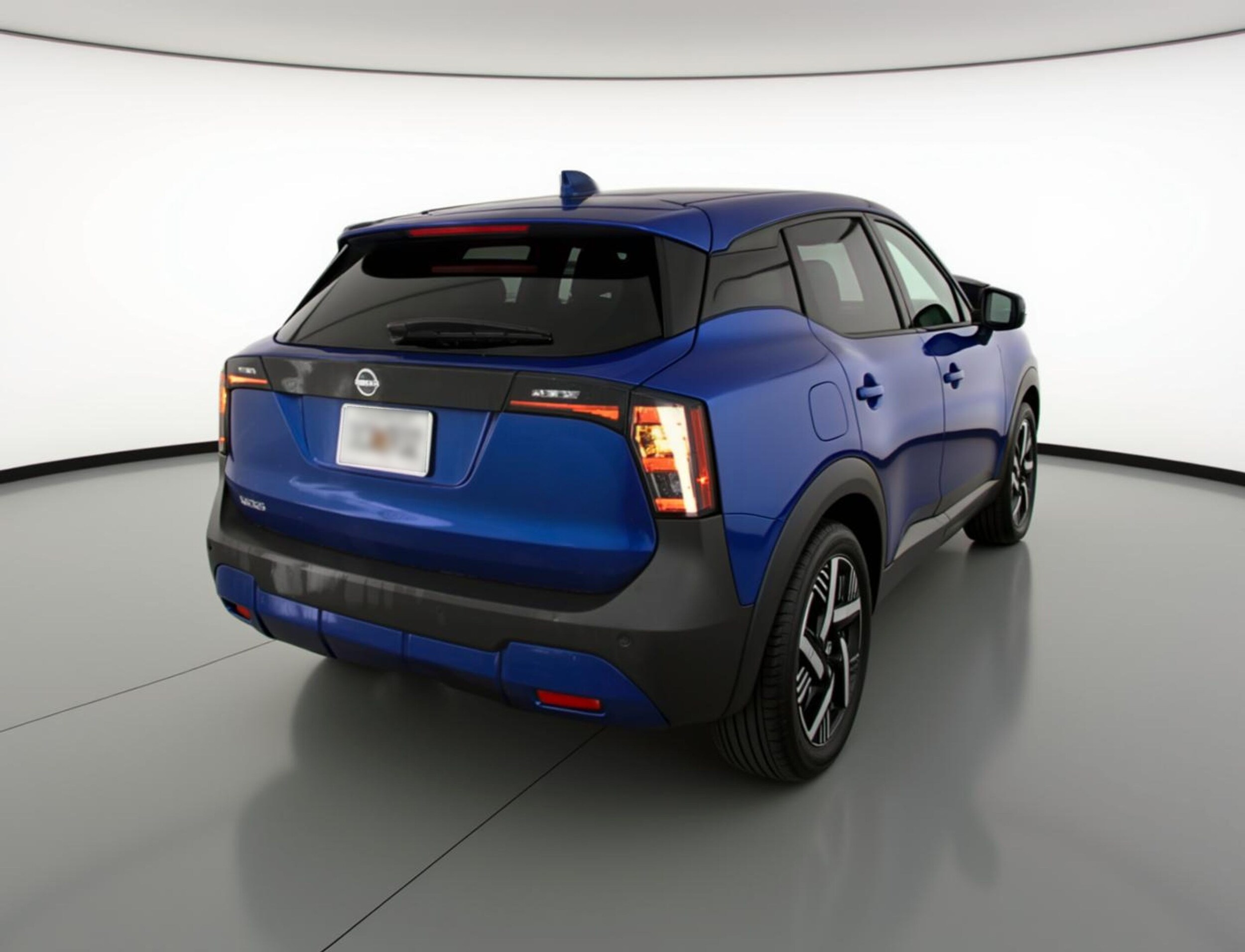 Thumbnail: 2025 Nissan Kicks - 7