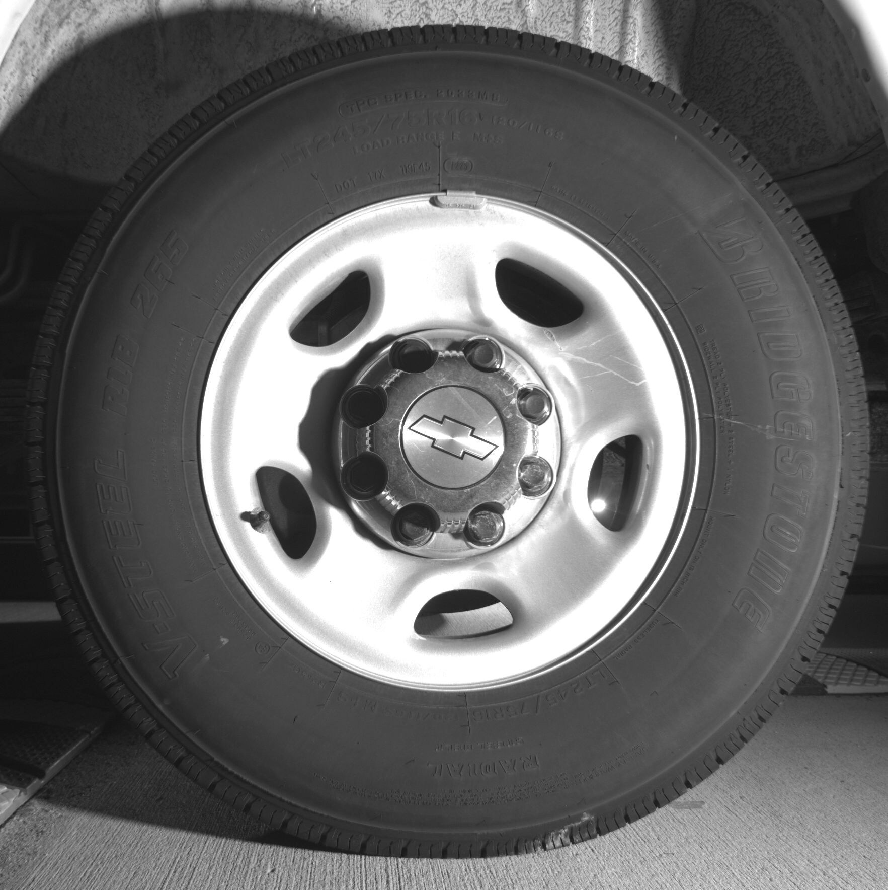 Thumbnail: 2025 Chevrolet Express - 11