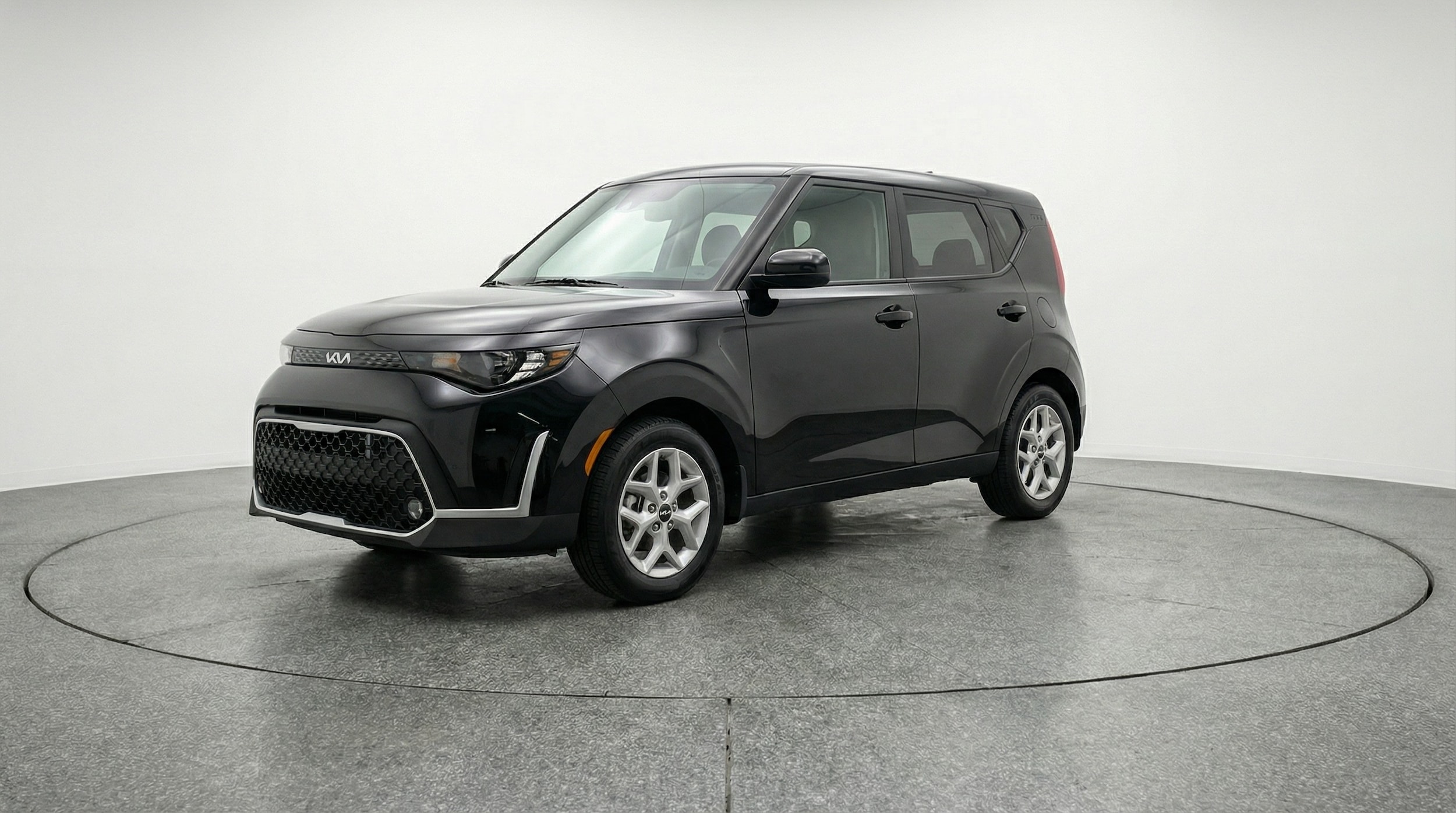 Thumbnail: 2025 Kia Soul - 3