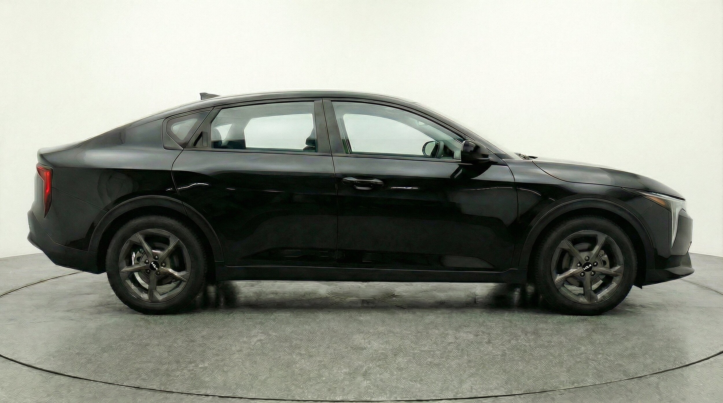 Thumbnail: 2025 Kia K4 - 11
