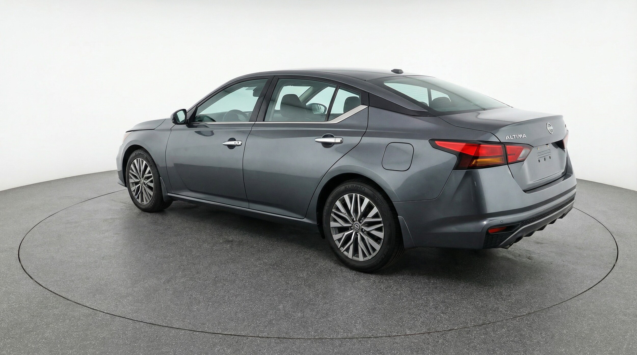 Thumbnail: 2025 Nissan Altima - 5