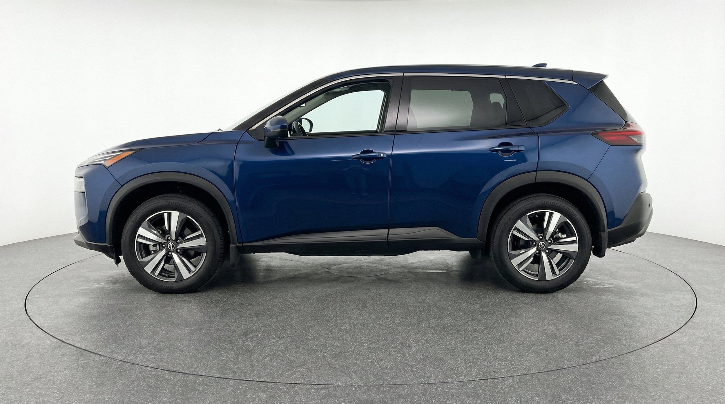 Thumbnail: 2026 Nissan Rogue - 5