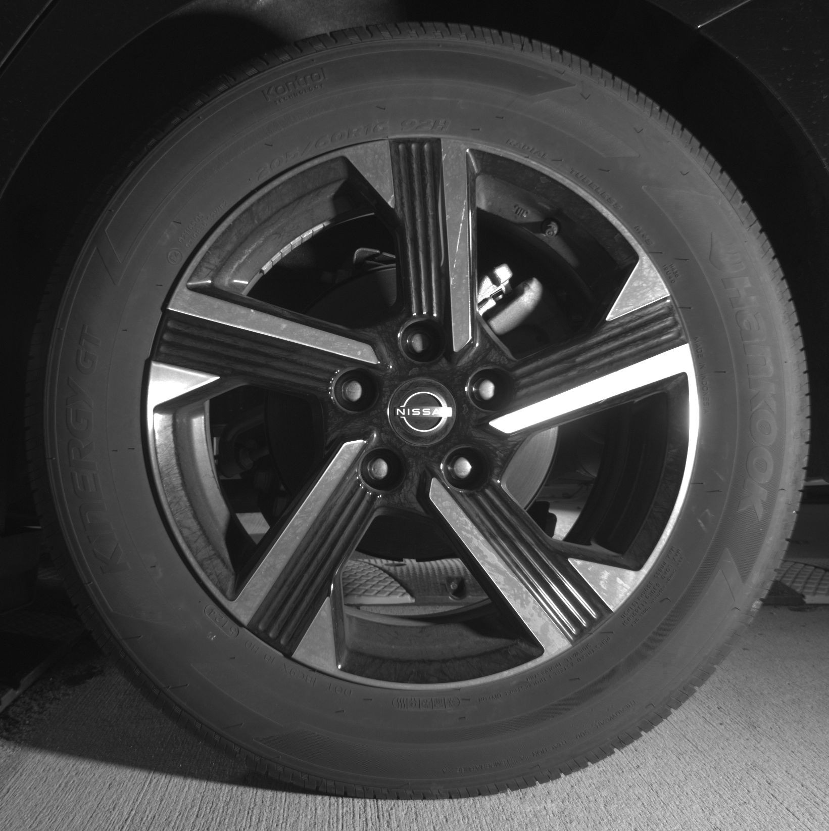 Thumbnail: 2025 Nissan Sentra - 11