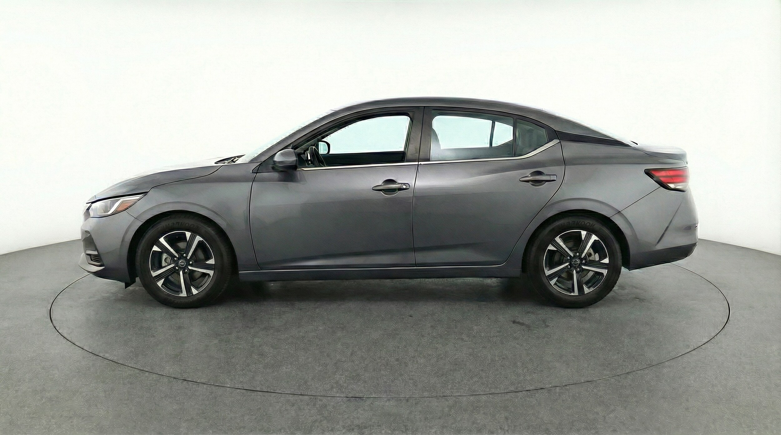 Thumbnail: 2025 Nissan Sentra - 4